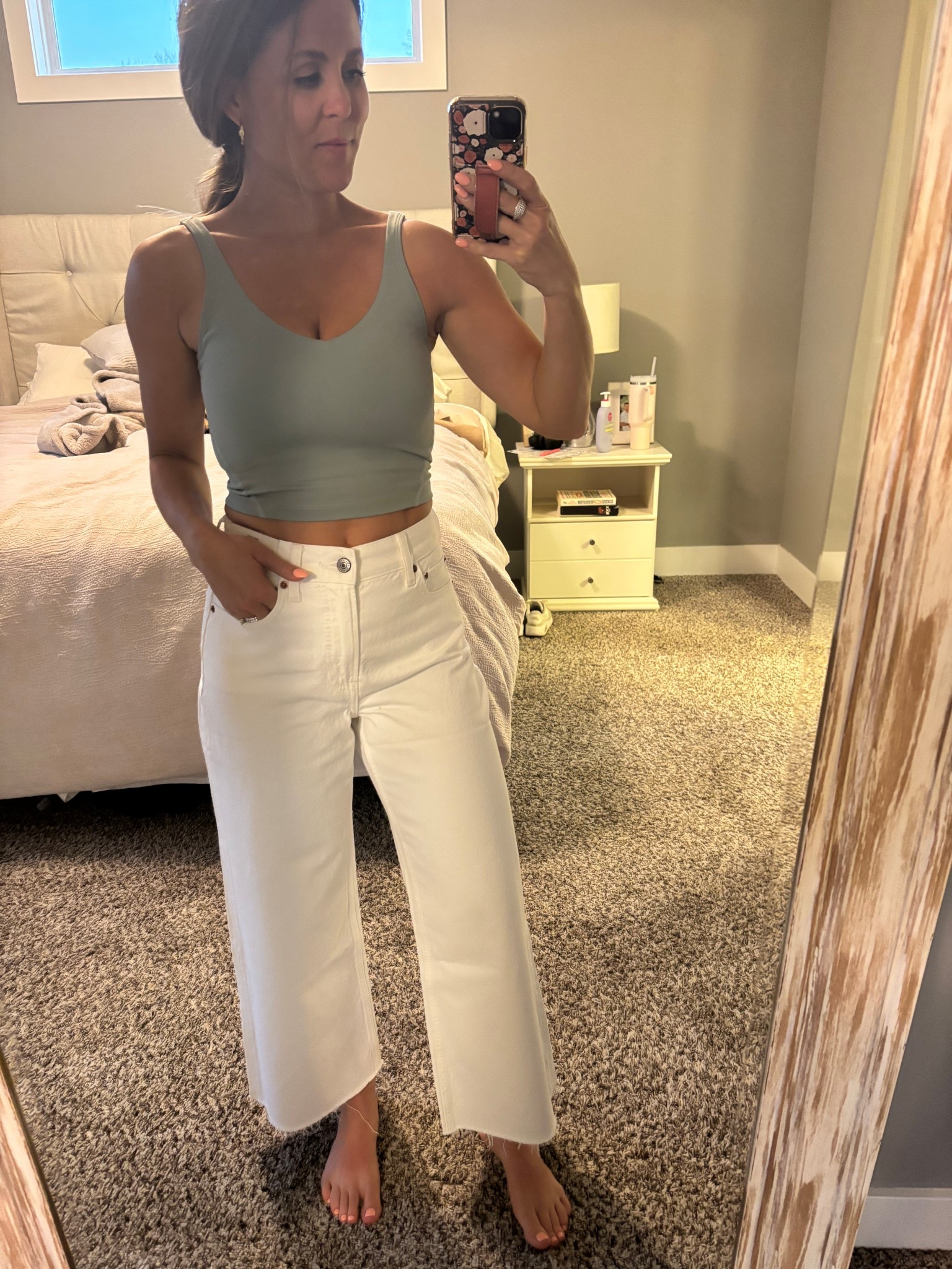 Use code MYAF15 to get additional 15% off A&F orders white cropped jeans - active top long line sports bra

#LTKActive #LTKPetite #LTKWorkwear