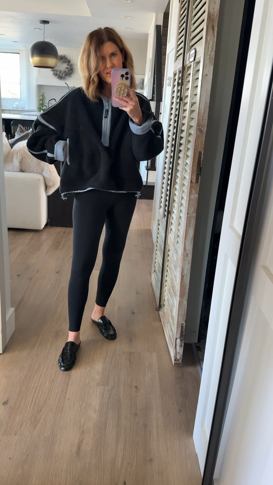 Comfy outfit. Size medium mountain high half zip 

#LTKmomlife #LTKootd