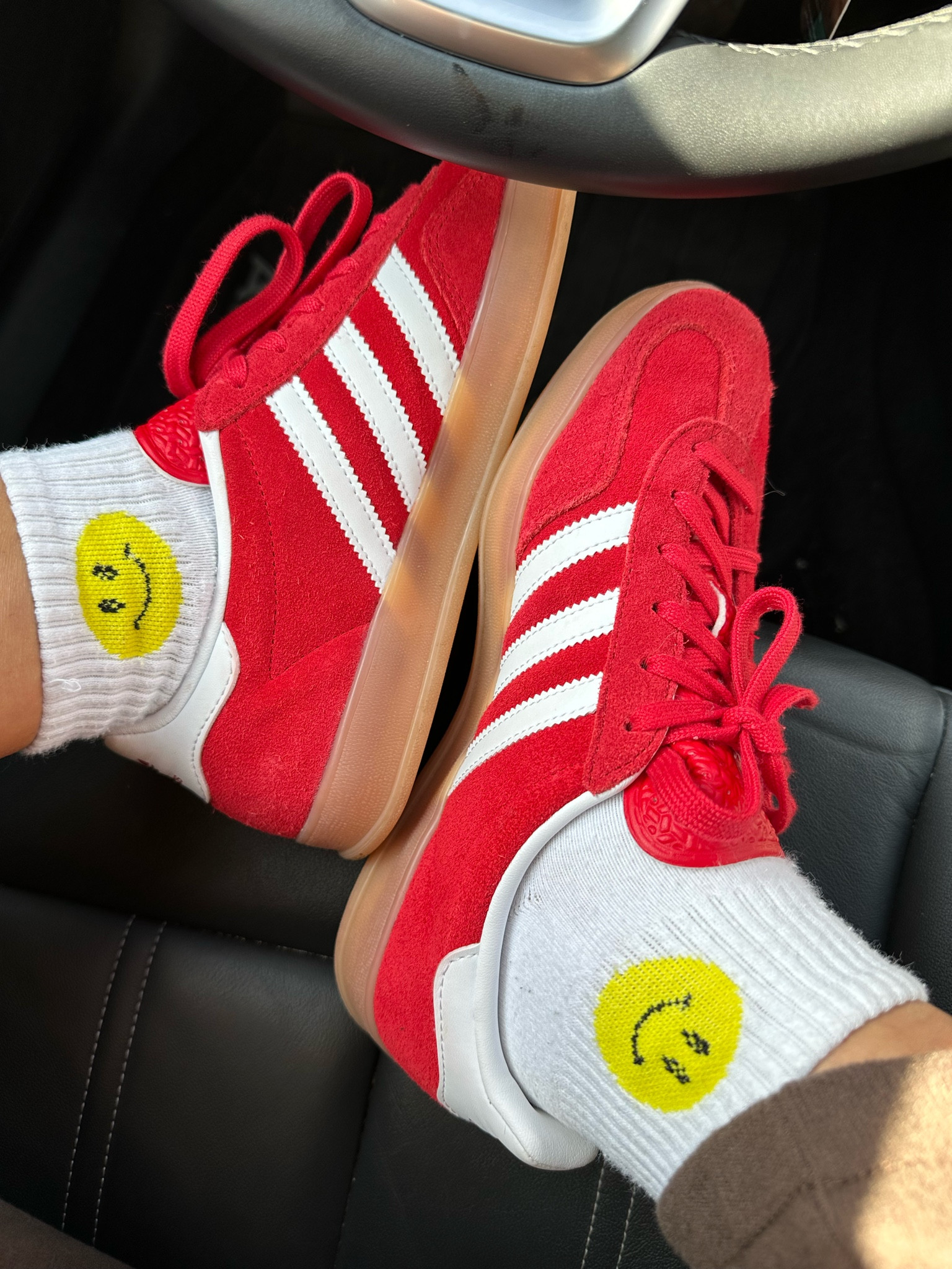 happy feet!

#LTKstyletip #LTKSeasonal #LTKActive