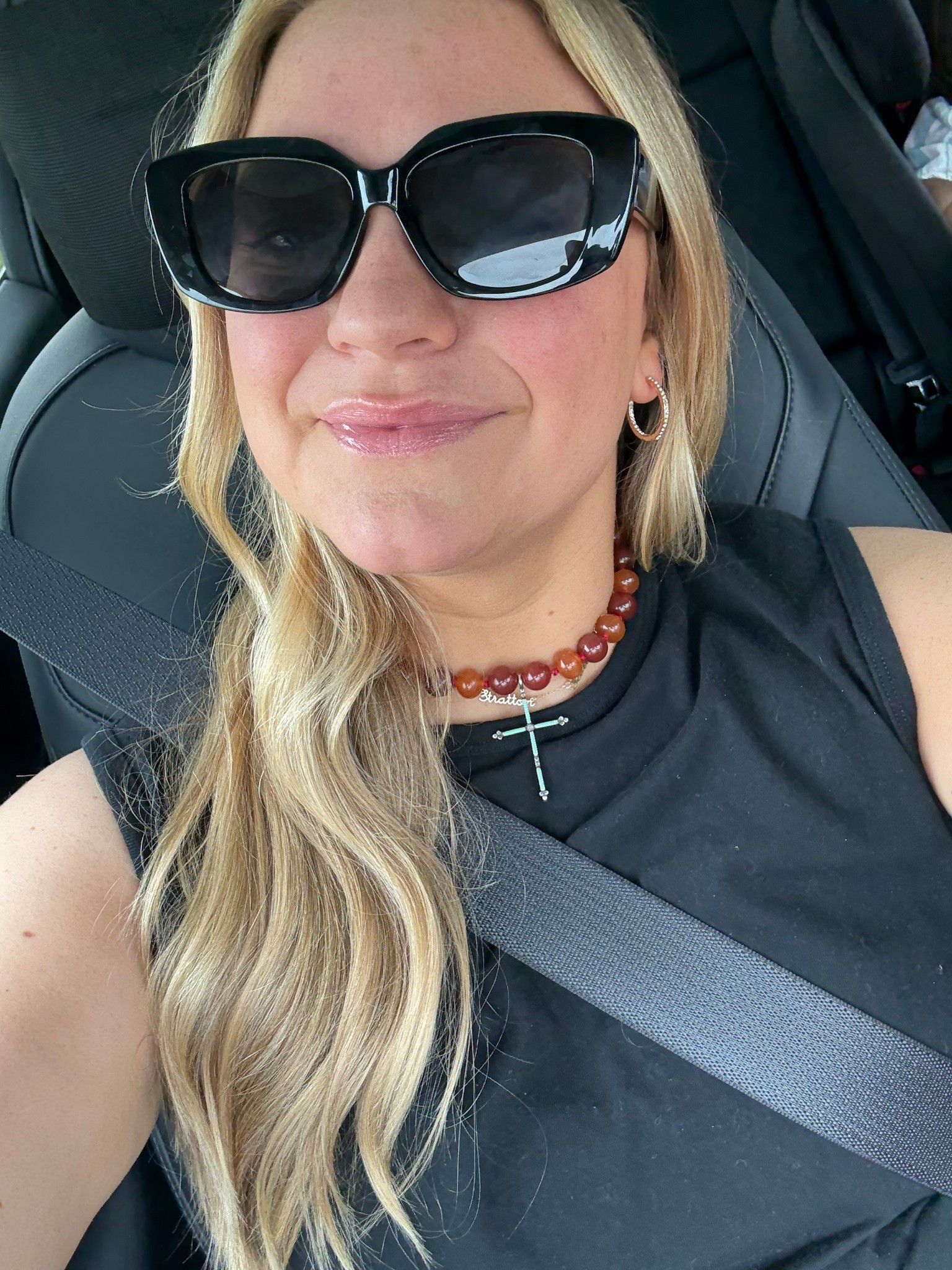 Love these sunnies 

#LTKSummerEdit #LTKSeasonal #LTKStyleTip