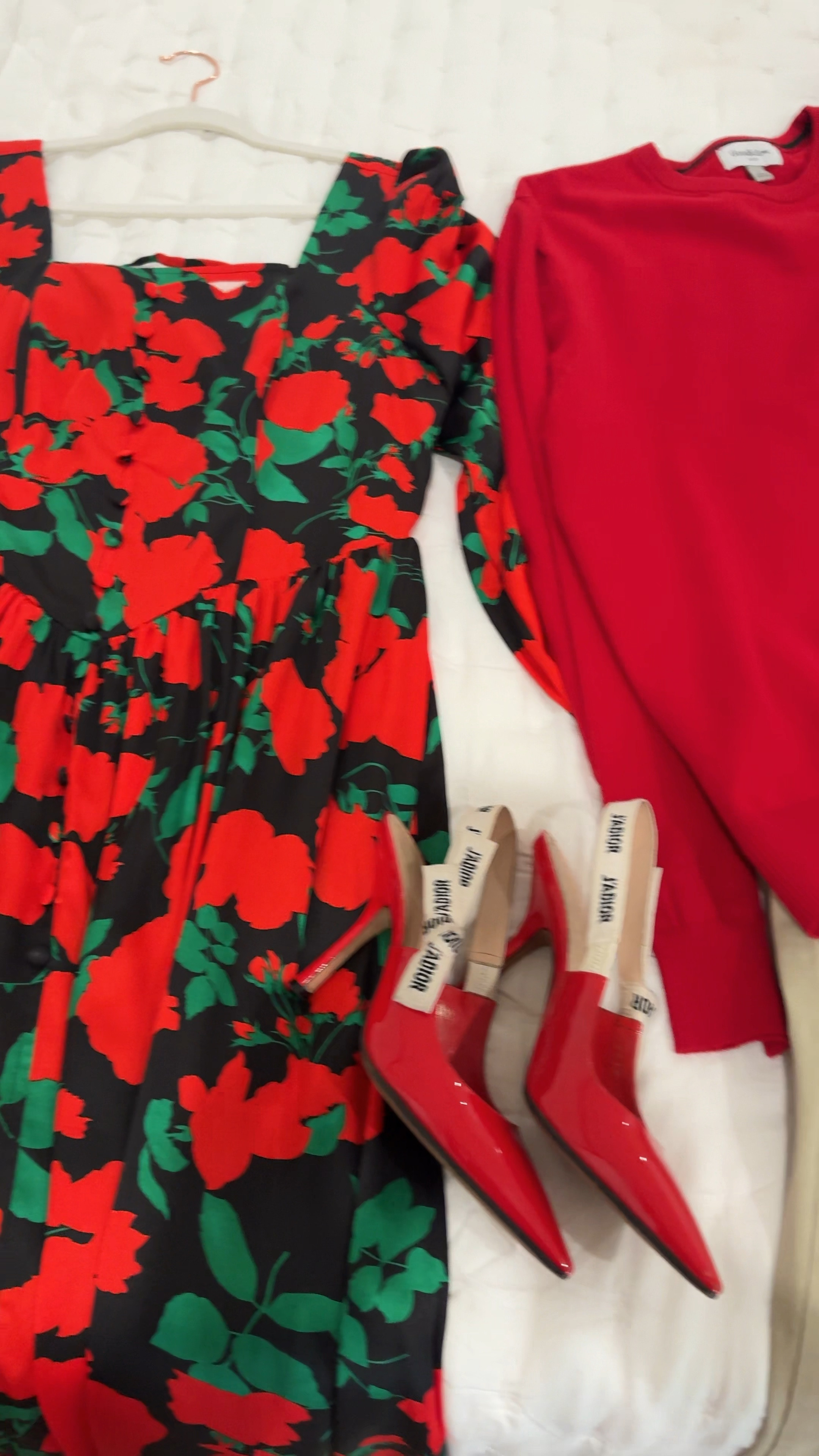 family Christmas card photo outfits! 

#LTKFamily #LTKSeasonal #LTKHoliday