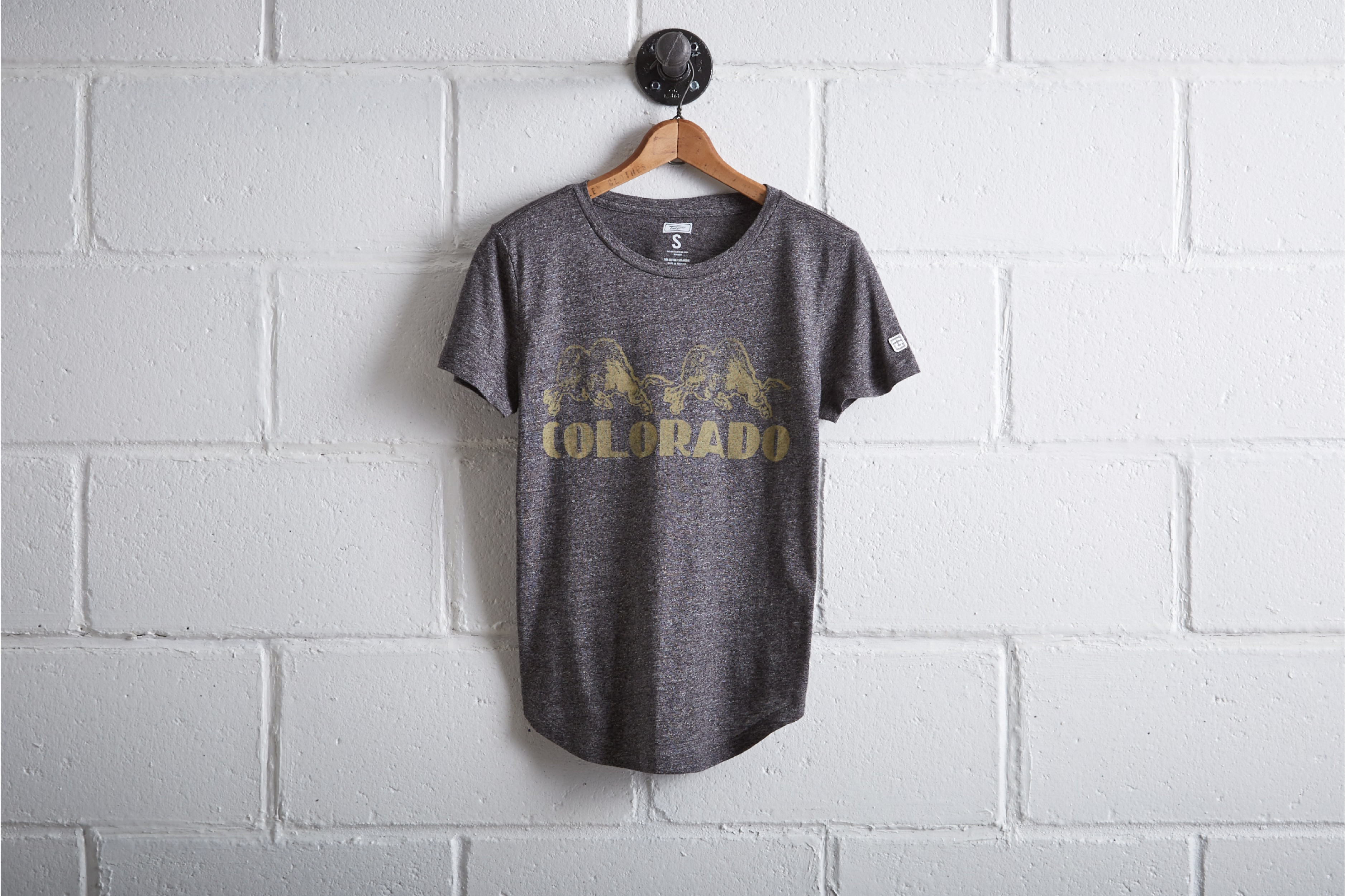 Tailgate Women's Colorado Buffaloes T-Shirt, Salt And Pepper | American Eagle Outfitters (US & CA)