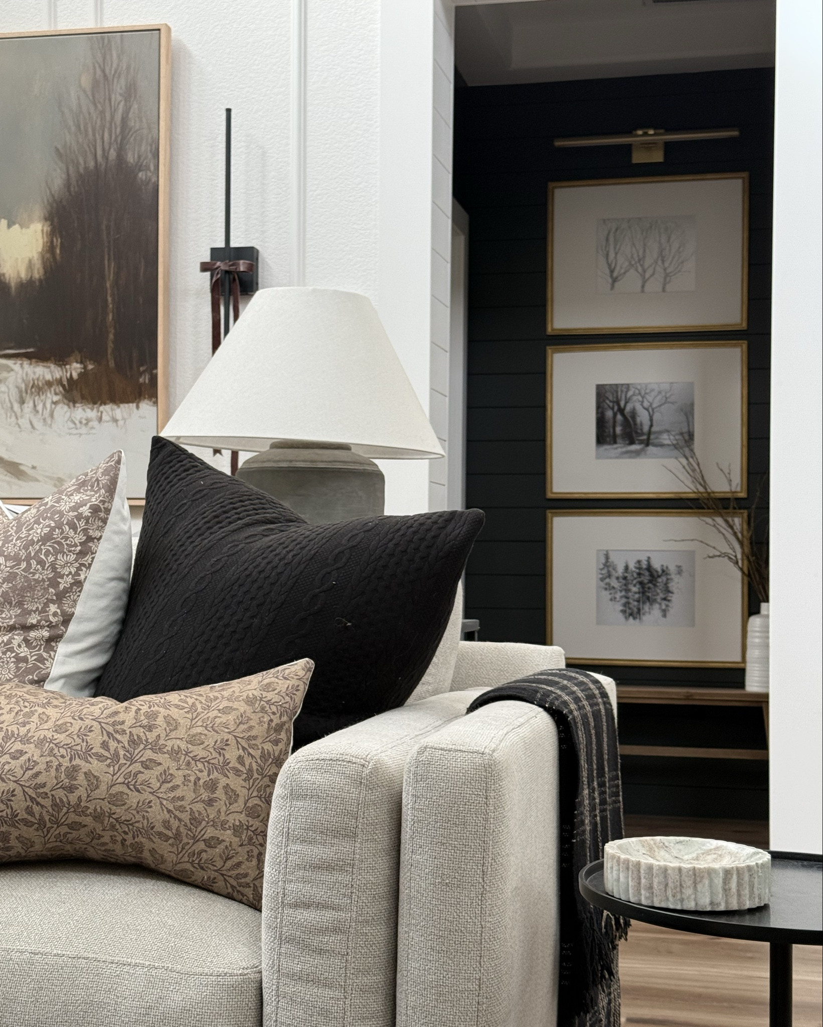 Hallway niche that leads to my primary bedroom 

#LTKHoliday #LTKFindsUnder100 #LTKHome