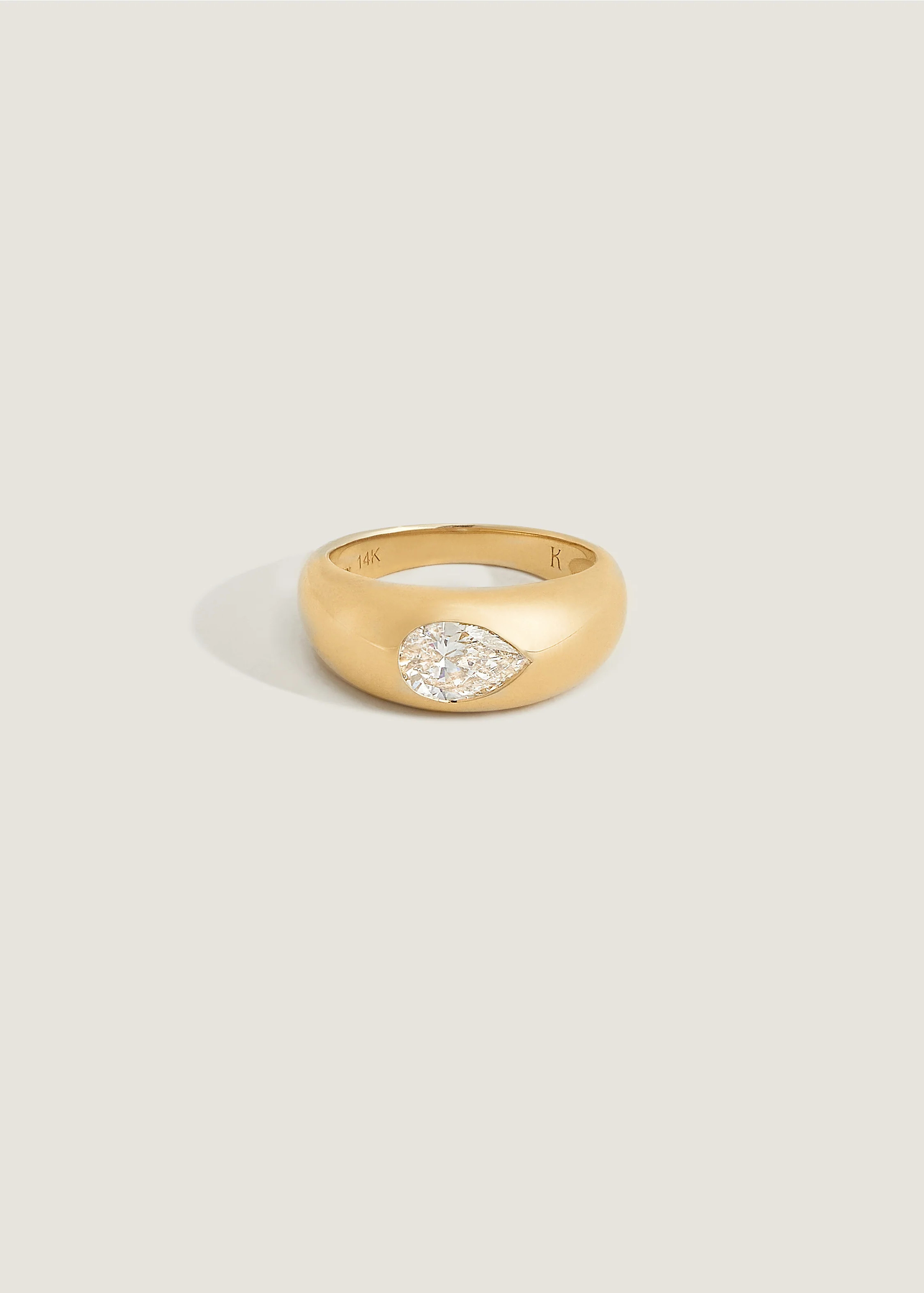 Carmen Dome Ring Pear Diamond - 6 | Kinn Studio