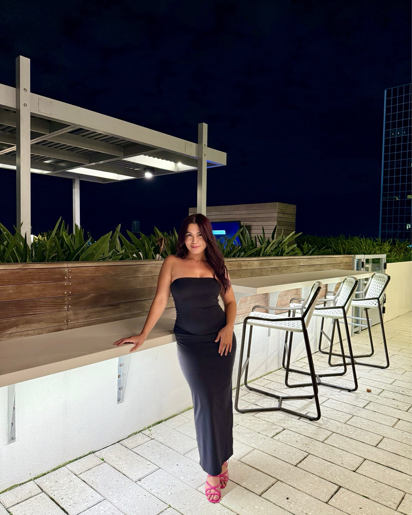 Wearing a size medium in this dress from @aritzia 

#dressesonsale #blackdresses #aritziadresses #outfitideas #simplelooks #fitteddresses

#LTKootd #LTKCyberWeek #LTKFindsUnder100