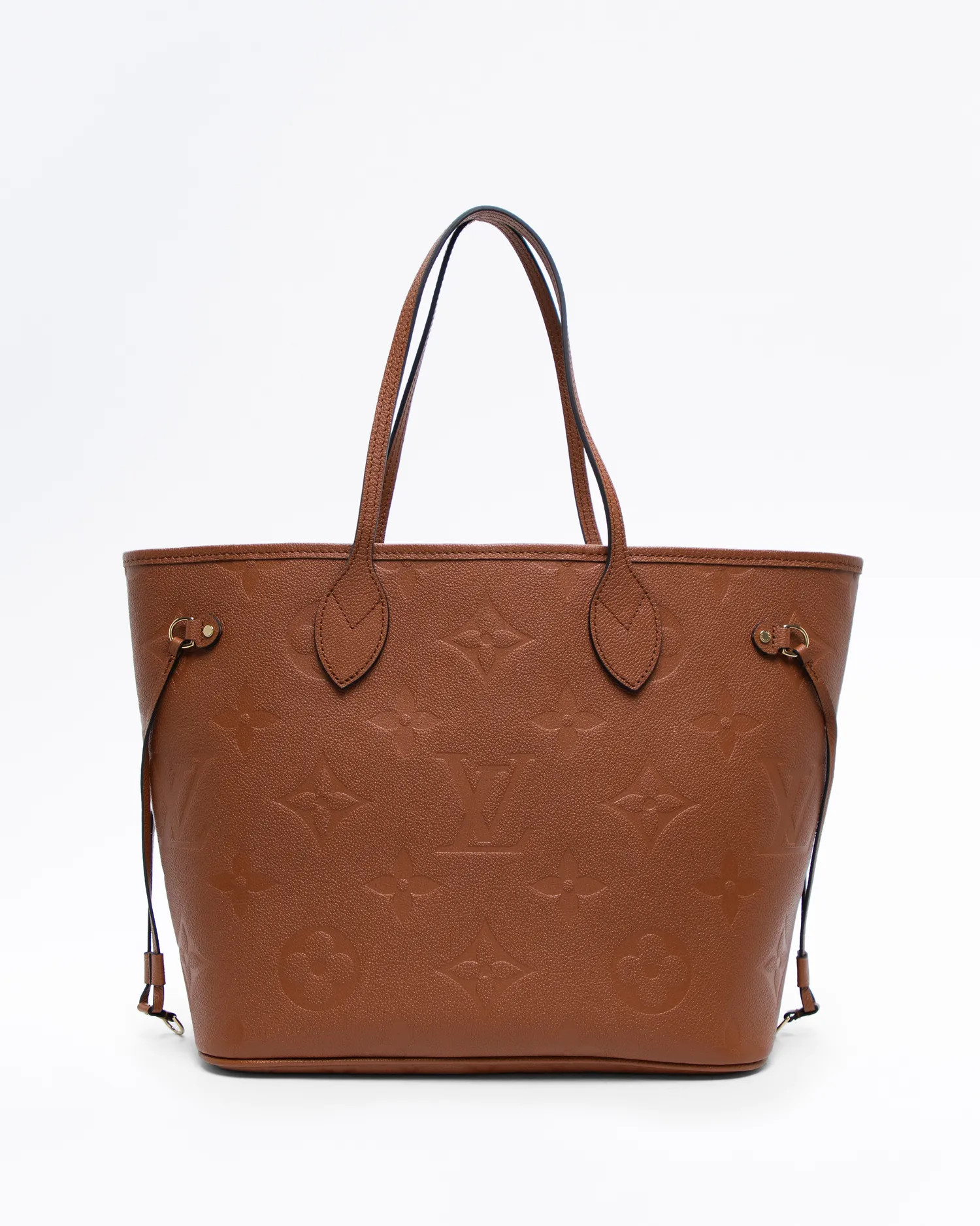 HomeHow It WorksClub PerksApply nowMerch Shop | Vivrelle