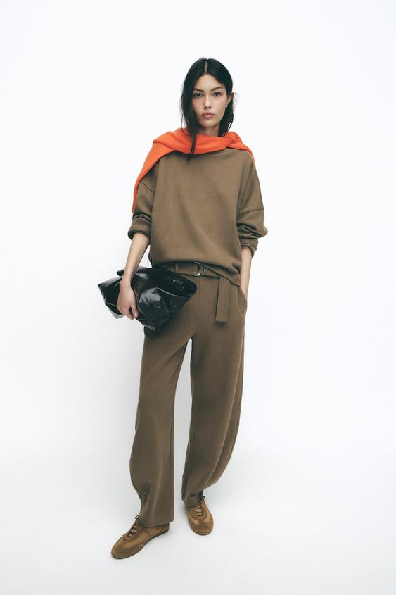 SOFT OVERSIZED SWEATSHIRT | Zara US