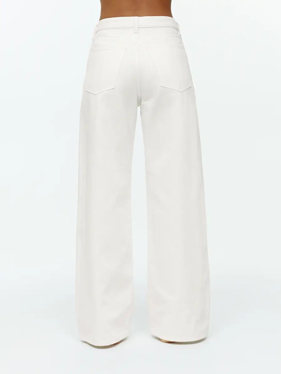 CLOUD Low Loose Jeans - White - ARKET GB | ARKET (US&UK)