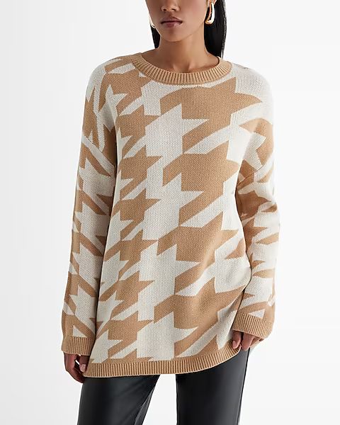 London Houndstooth Crew Neck Oversized Sweater | Express
