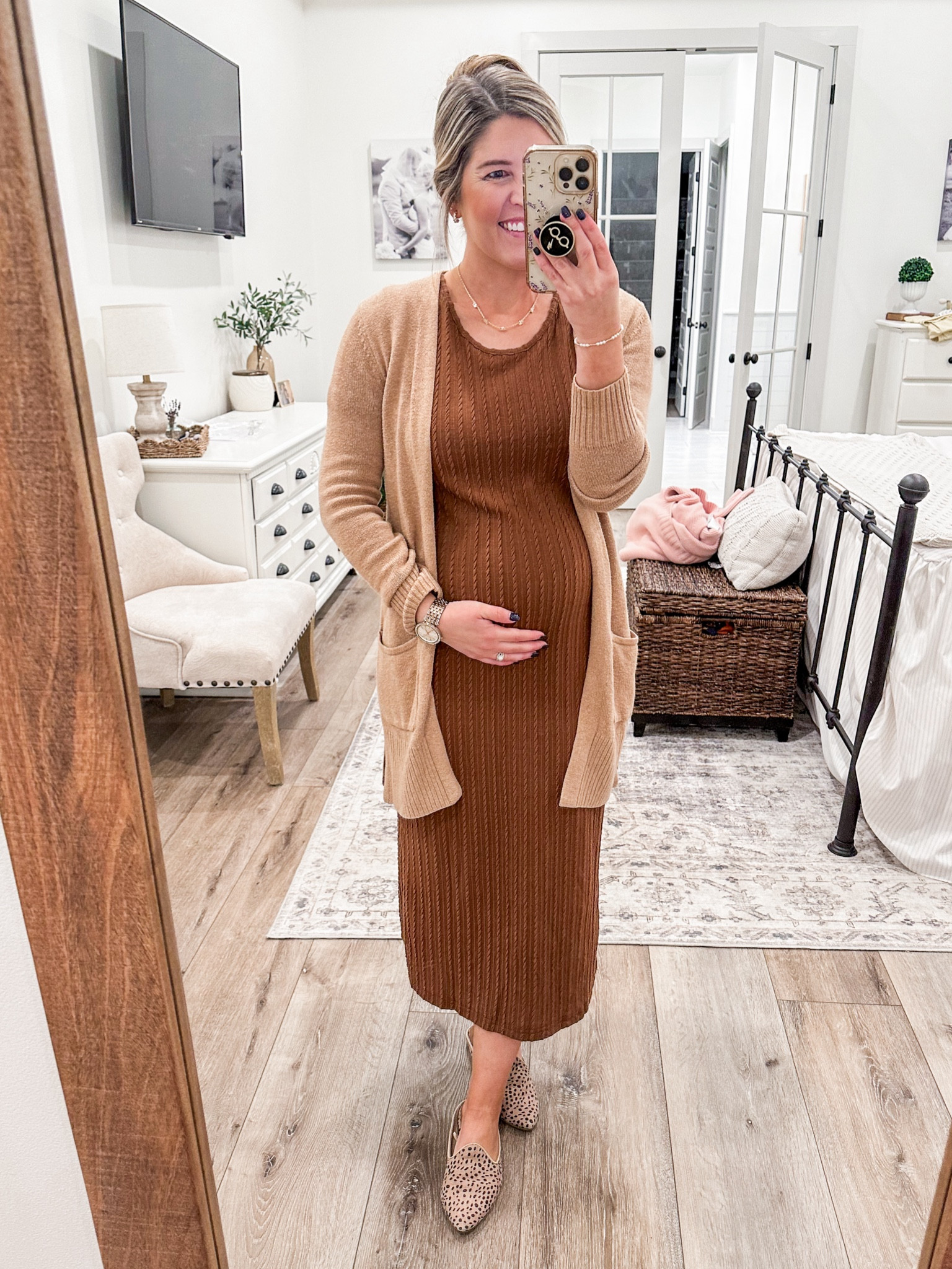 Comfy Tuesday work outfit 🍂 Dress is Amazon and only $20 (runs tts)

Maternity, pregnancy, work from home outfit, work outfit, casual workwear, teacher outfit 

#LTKBump #LTKWorkwear #LTKSeasonal