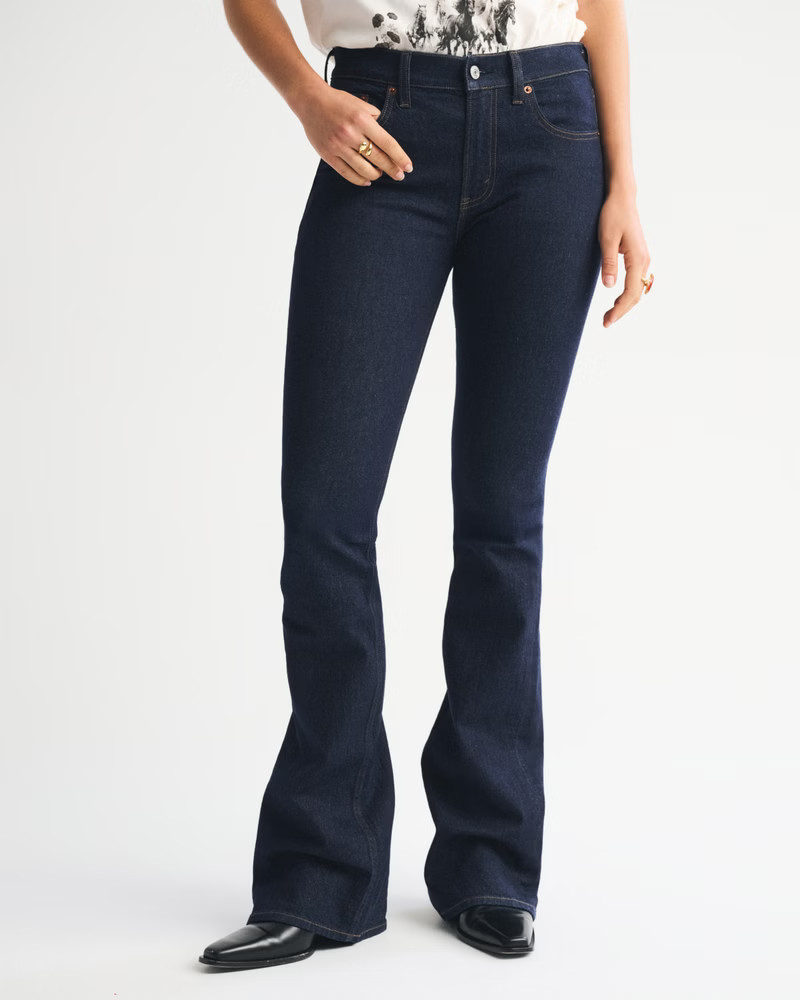 Mid Rise Bootcut Jean | Abercrombie & Fitch (US)
