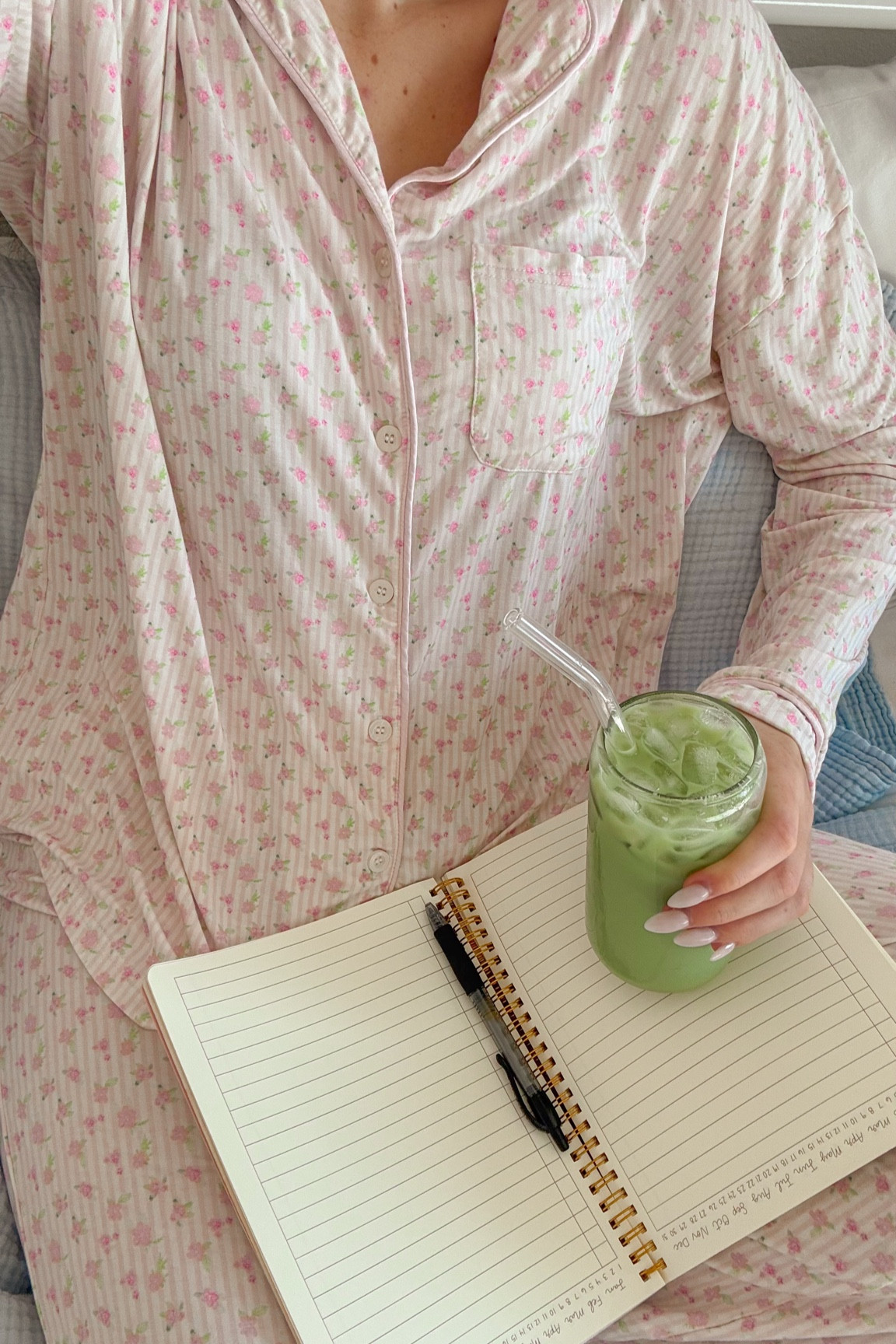 floral pajamas 🌸 linking similar below! 

#LTKStyleTip