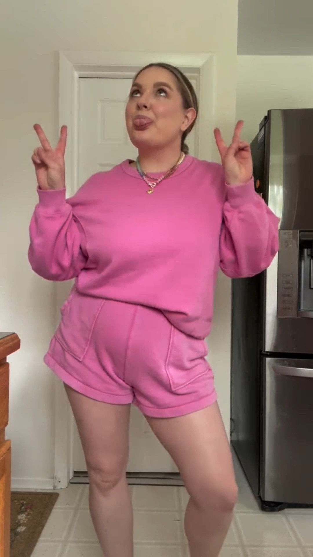I love me a cutie set. It makes getting ready for the day so mindless. @aerie has the perfect mix and match options, that come in so many fun color ways. 

Spring ootd // spring outfit // mom outfit // affordable style

#LTKootd #LTKdayinmylife #LTKMidsize