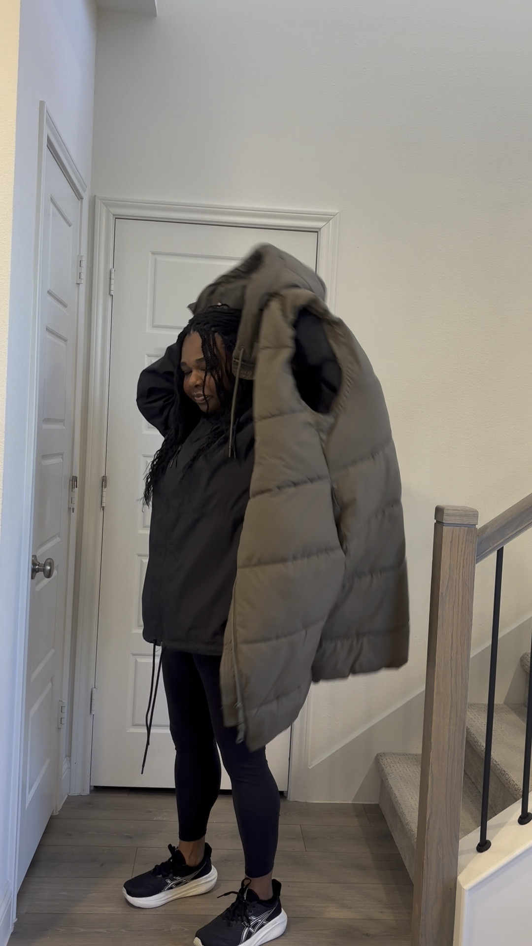 Sharing my go-to walking fit for the winter! The north face is in size xxl and the vest is xl - the one I have from h&m is sold out right now, but there is a comp I linked for you! 

#LTKSaleAlert #LTKFitness #LTKStyleTip