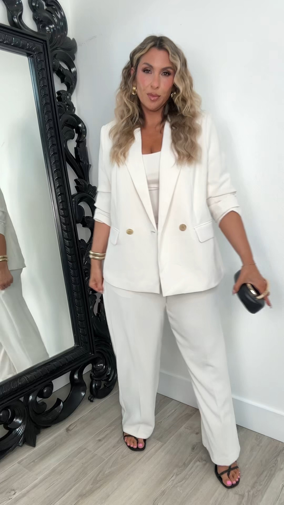 If you are looking for a more affordable pair of trousers, that are very good. Highly recommend these. The waist has stretch avail in lengths and many colors. 

cream trouser pants size 14L (stretch in waist size up if you are curvy in hips/thigh)

the matching cream/off white Blazer (matches the pants even though it doesn’t look like it in the stock pictures)  size L (runs big size down).

Top under blazer old


#LTKStyleTip #LTKMidsize

