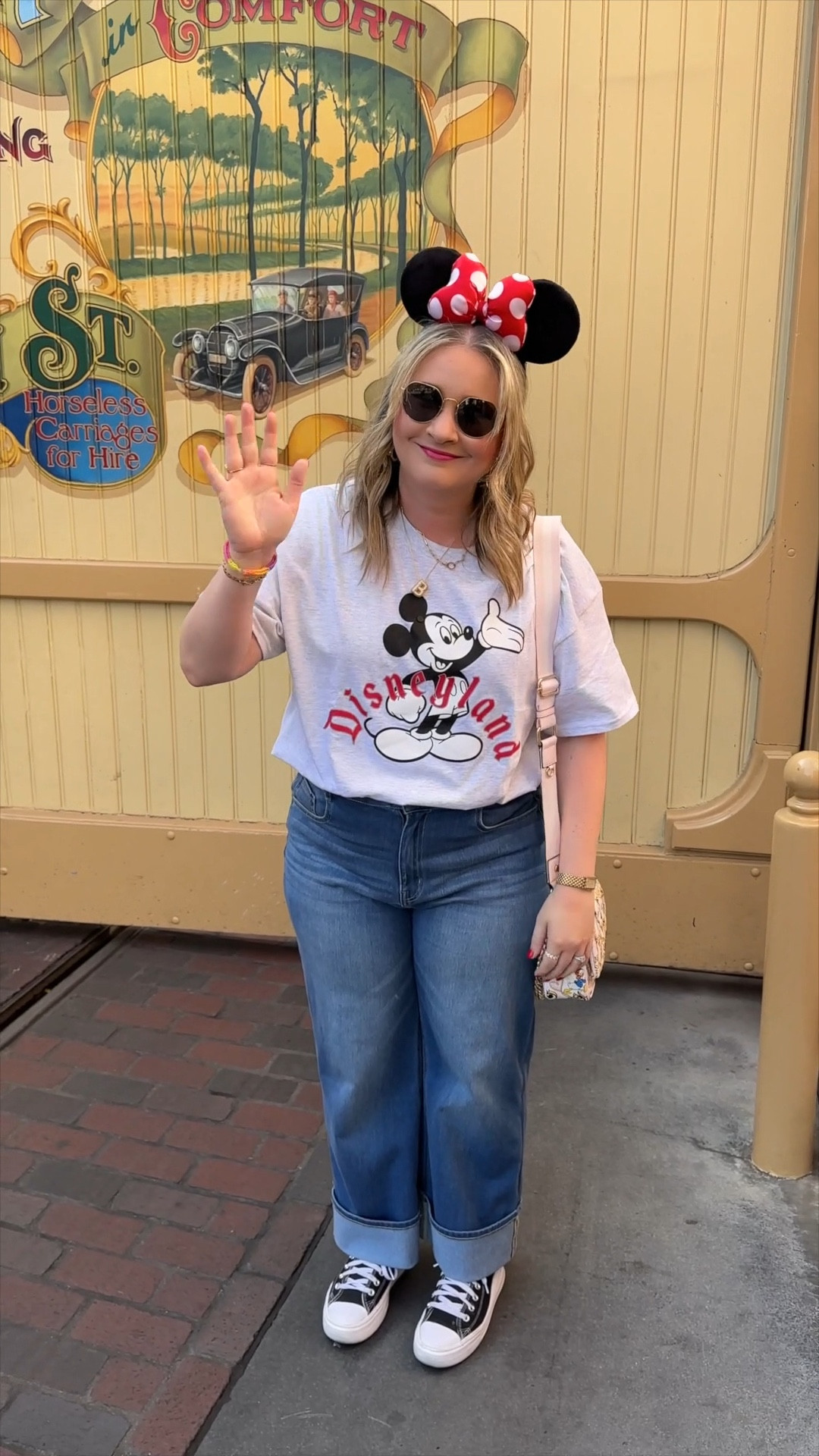 Disneyland OOTD! ❤️

#LTKMidsize #LTKOver40 #LTKSeasonal