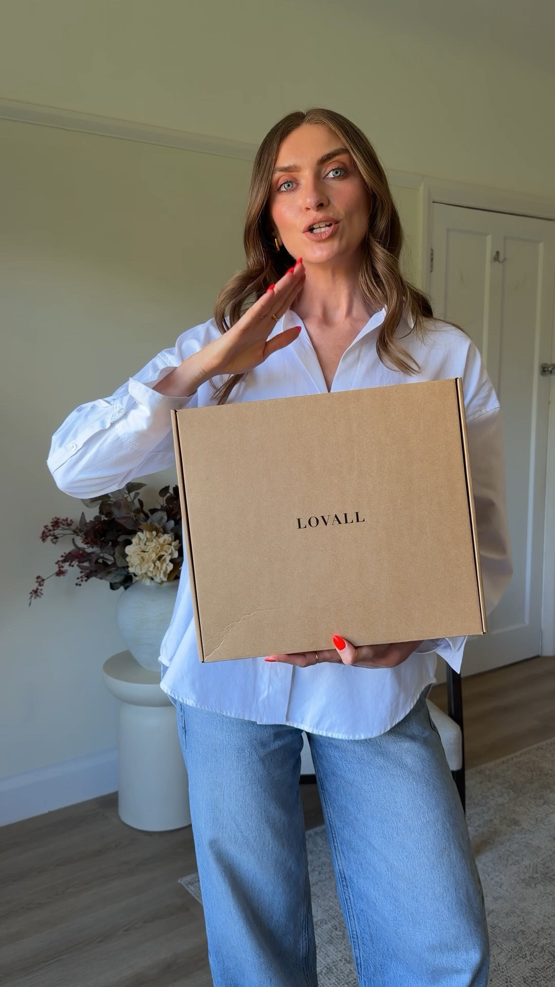 The @LOVALL summer sale is here! 
I’m wearing an 8 in the striped co-ord
8 in the black co-ord 
8 in the black wide leg trousers in the tall
I’m 5ft 6 
8 in the grey vest 
Size 12 in the brown rugby shirt

AD