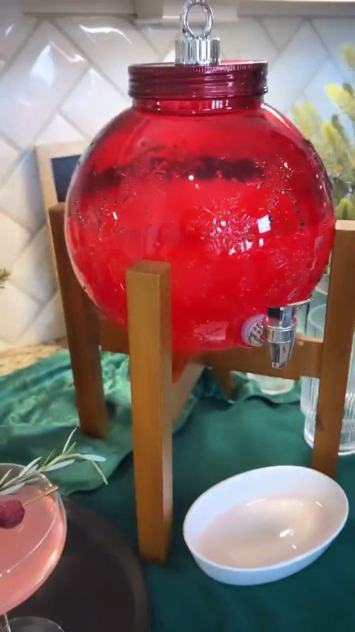 Holiday party / holiday hosting / holiday entertaining / Christmas party 

#LTKParties #LTKHoliday #LTKHome