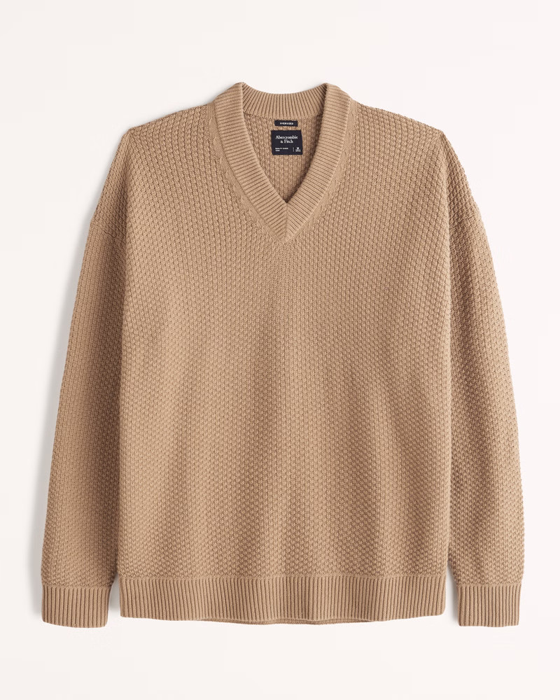 Oversized Preppy V-Neck Sweater | Abercrombie & Fitch (US)