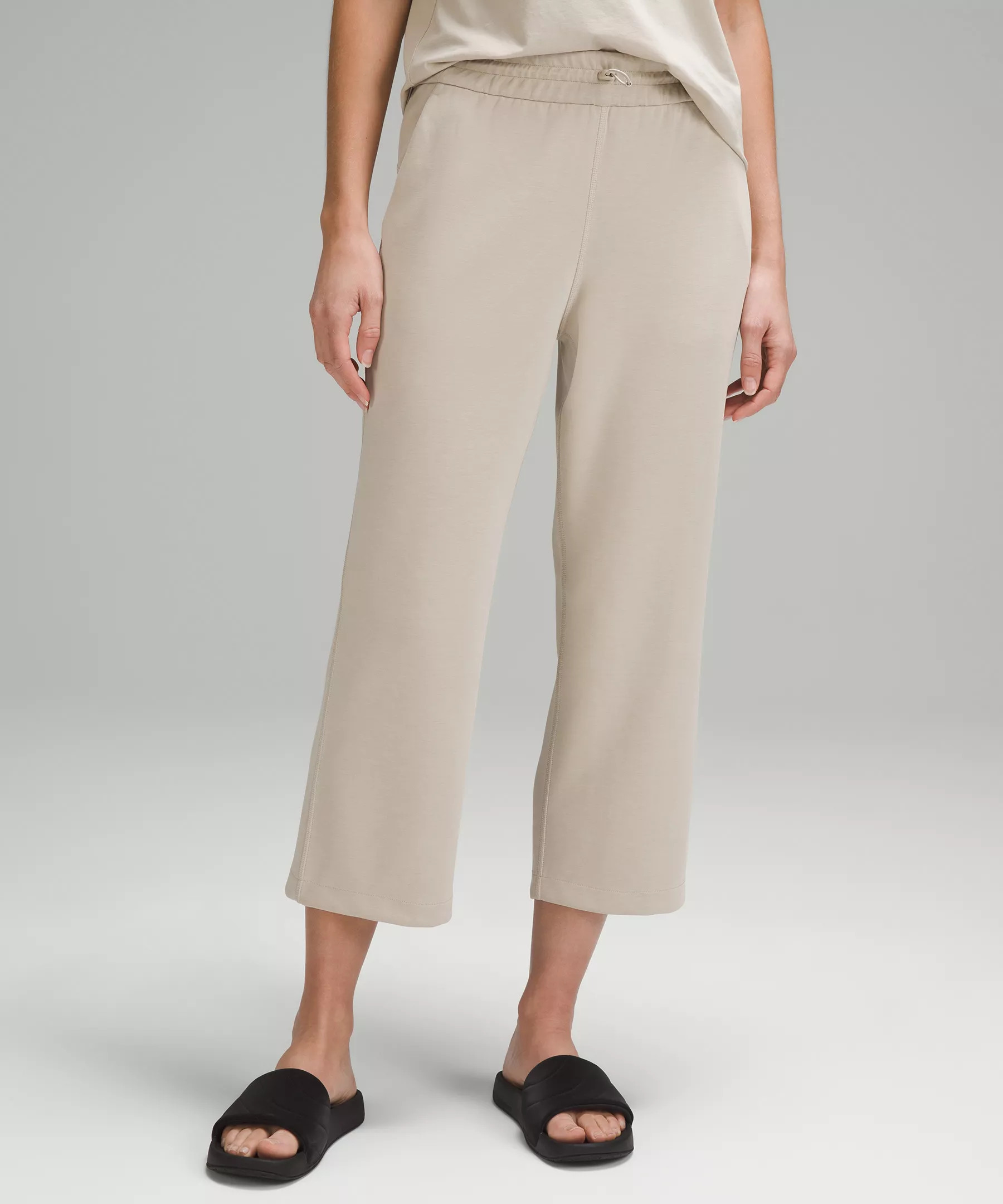 Softstreme High-Rise Straight-Leg Cropped Pant | Women's Capris | lululemon | Lululemon (US)