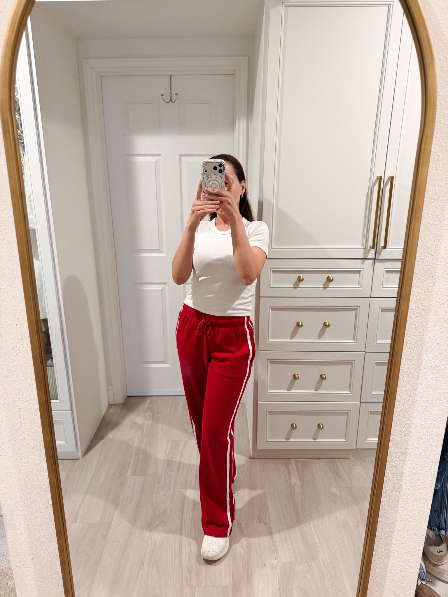 Thursday comfy fit 👟

#LTKootd #LTKActive #LTKmomlife