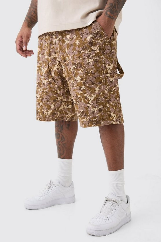 Plus Fixed Waist Camo Twill Carpenter Short | boohooMAN (US & Canada)