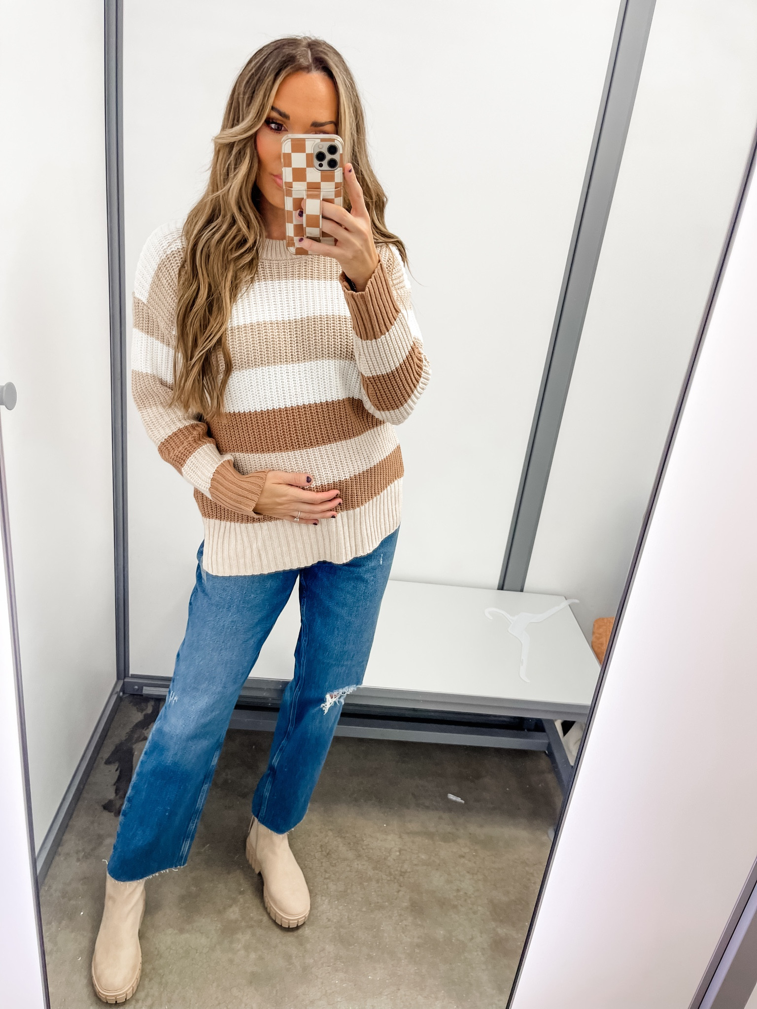 Sweater size large
Jeans size 12 

#LTKbump #LTKfindsunder50 #LTKstyletip