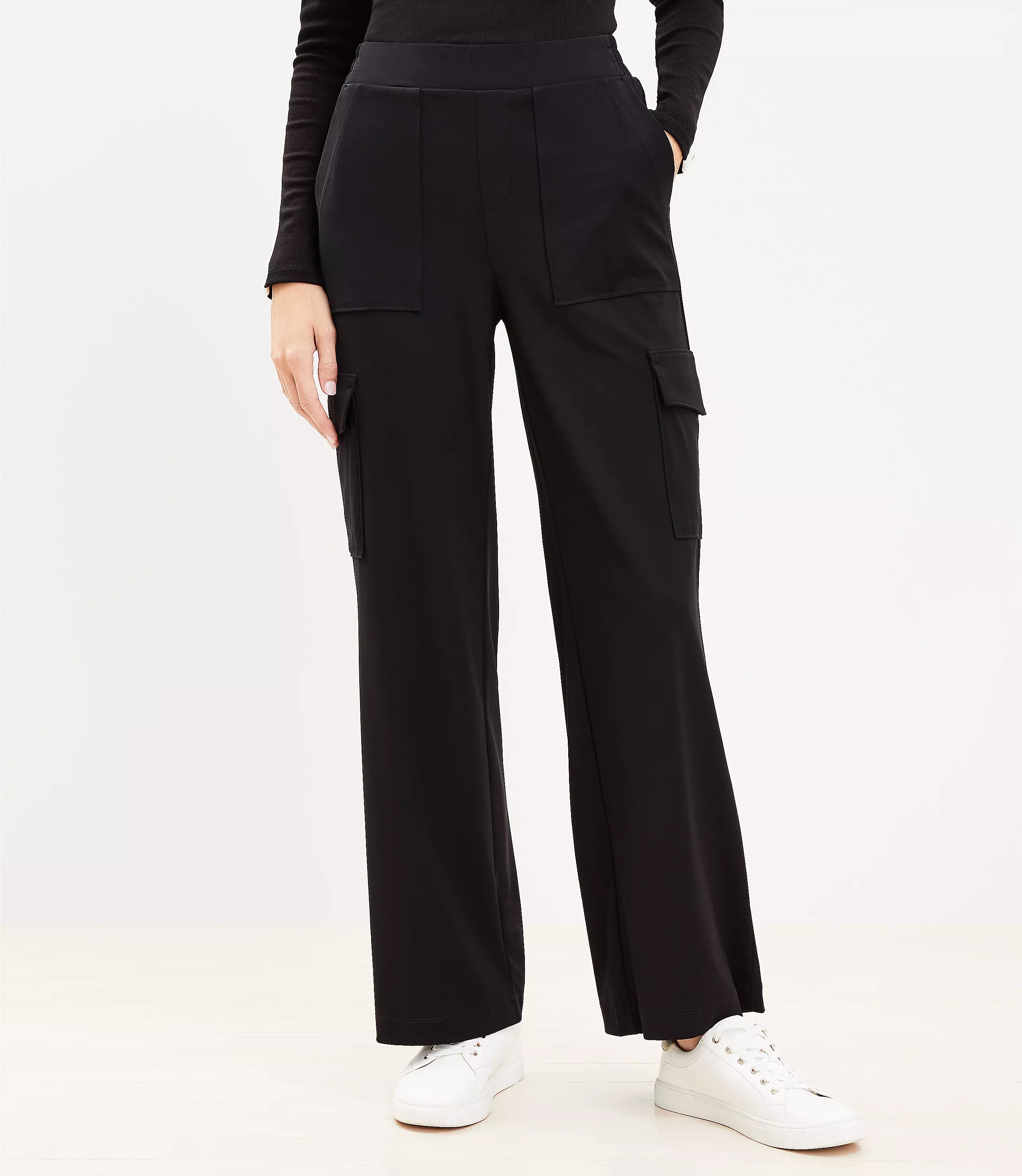 Lou & Grey Heavyweight Luvstretch Wide Leg Cargo Pants | LOFT