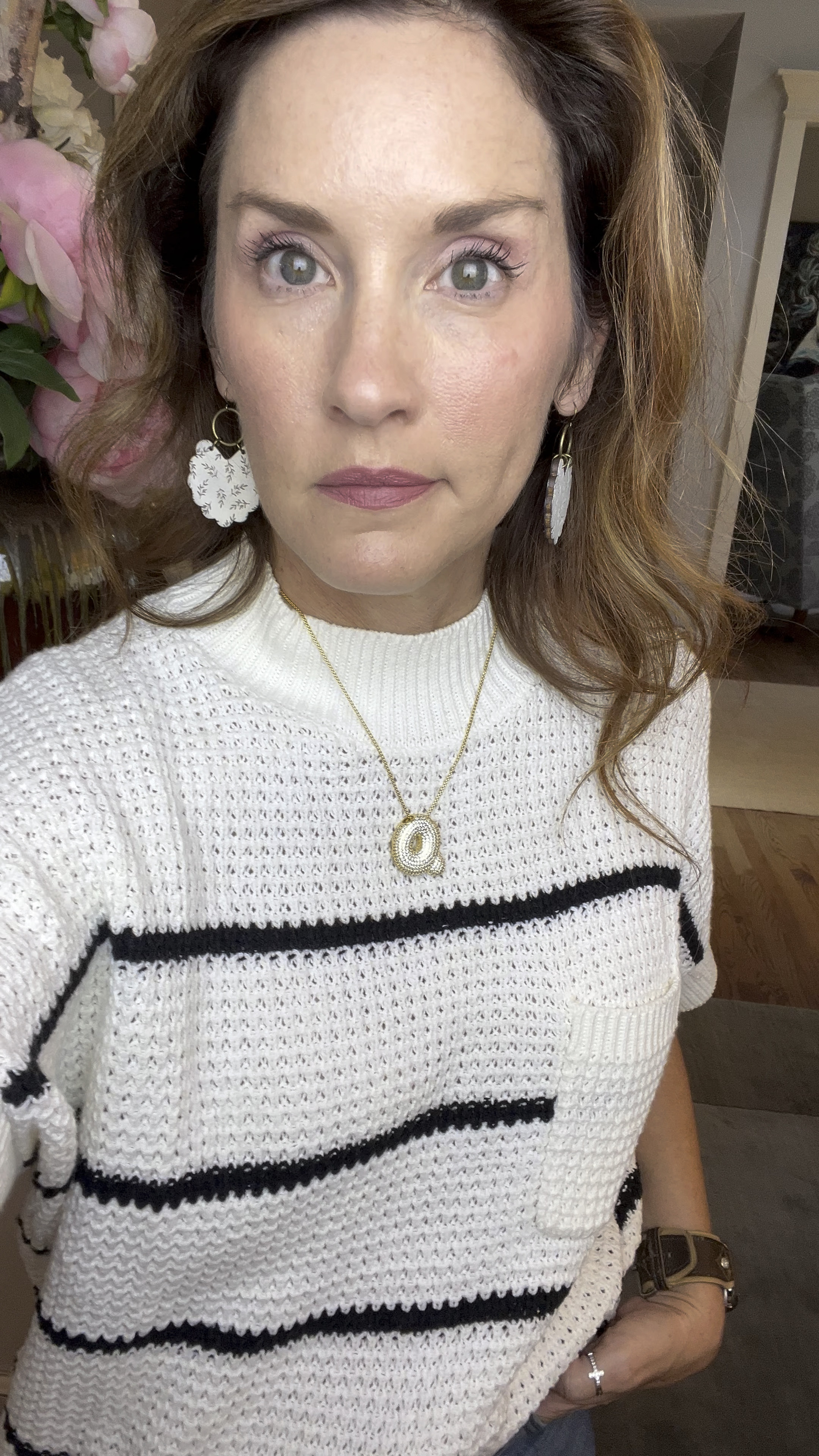 Still in the summer heat but want it to feel like fall again?? Well….cant help you with that, BUT here is an ADORABLE outfit that feels like fall yet allows you to breath in the summer heat!!🤣🤪🍁

#LTKFallSale #LTKVideo #LTKSeasonal