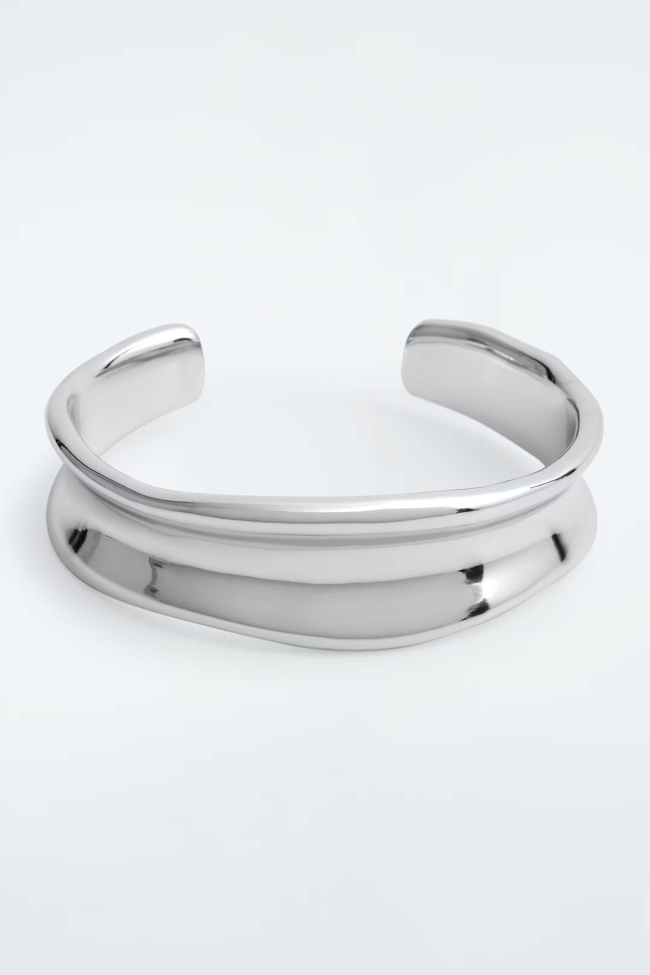 SLIM SCULPTED CUFF | H&M (UK, MY, IN, SG, PH, TW, HK)