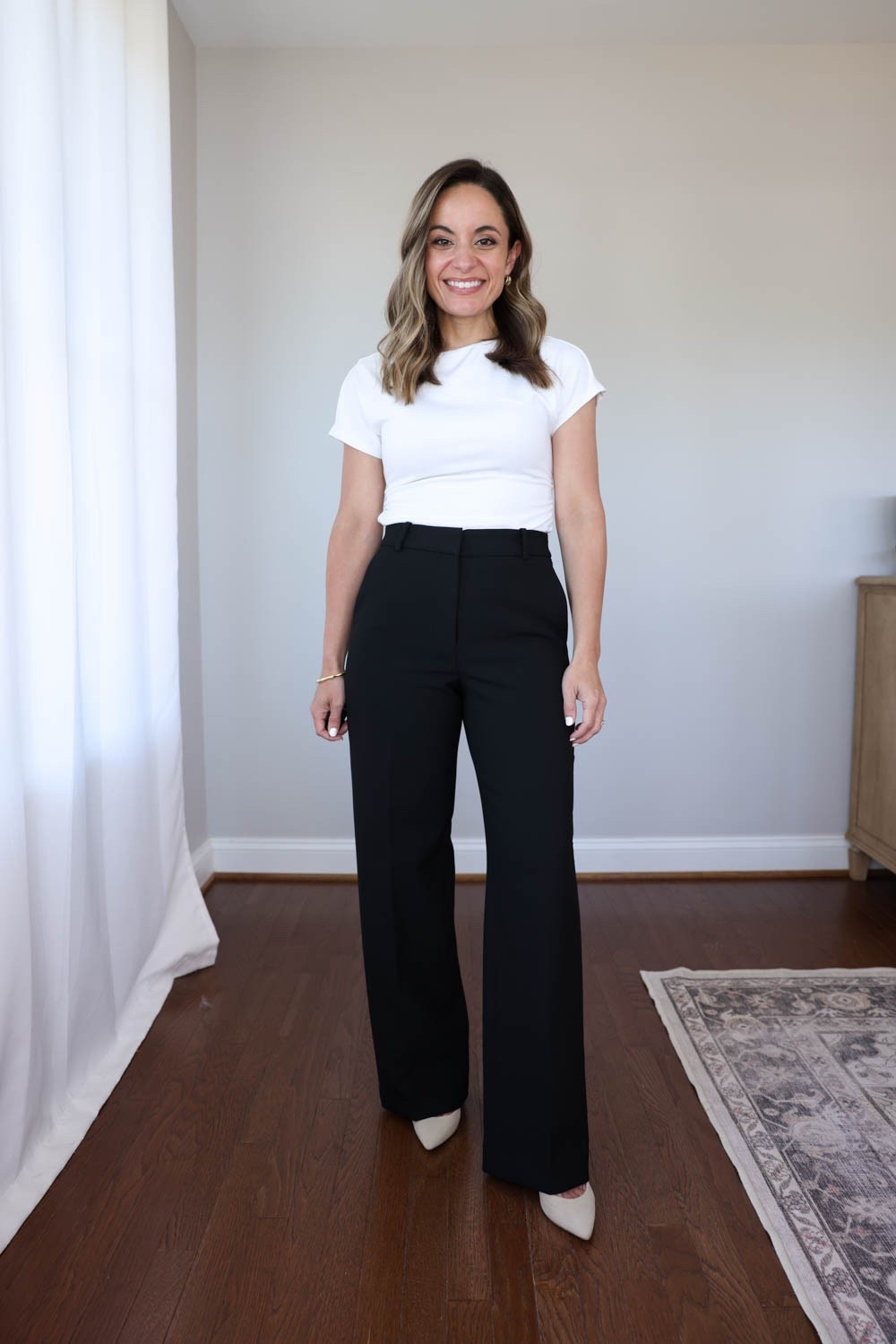 I tested the fit of four different pairs of pants from Aritzia on my 4’10” frame - here’s what I found. 

*Measurements are taken from the size I’m wearing and can increase as sizes go up. I’m wearing a 3.75” heel with all pairs. 

Aritzia Agency Pant
Size Worn
Size 0 Short

Measurements
Rise: 10.5″
Inseam: 30″

Top (Nordstrom): petite xs 
Shoes (Sam Edelman): true to size

#LTKPetite
