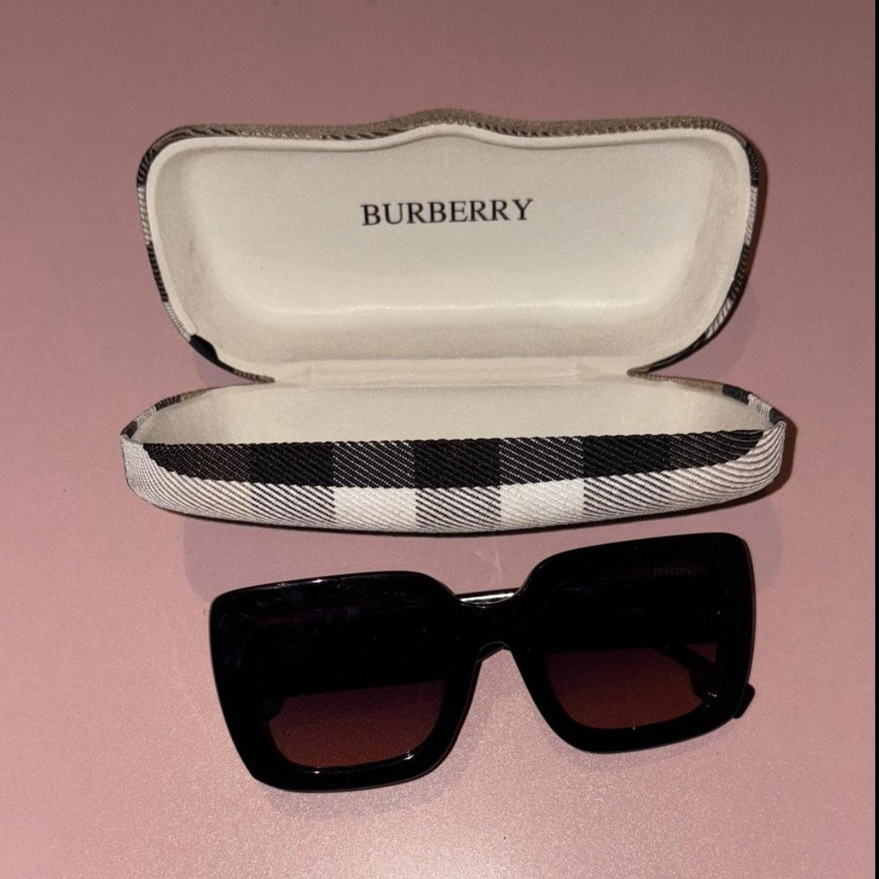 Burberry Women's Sunglasses - Black/Brown | Depop US