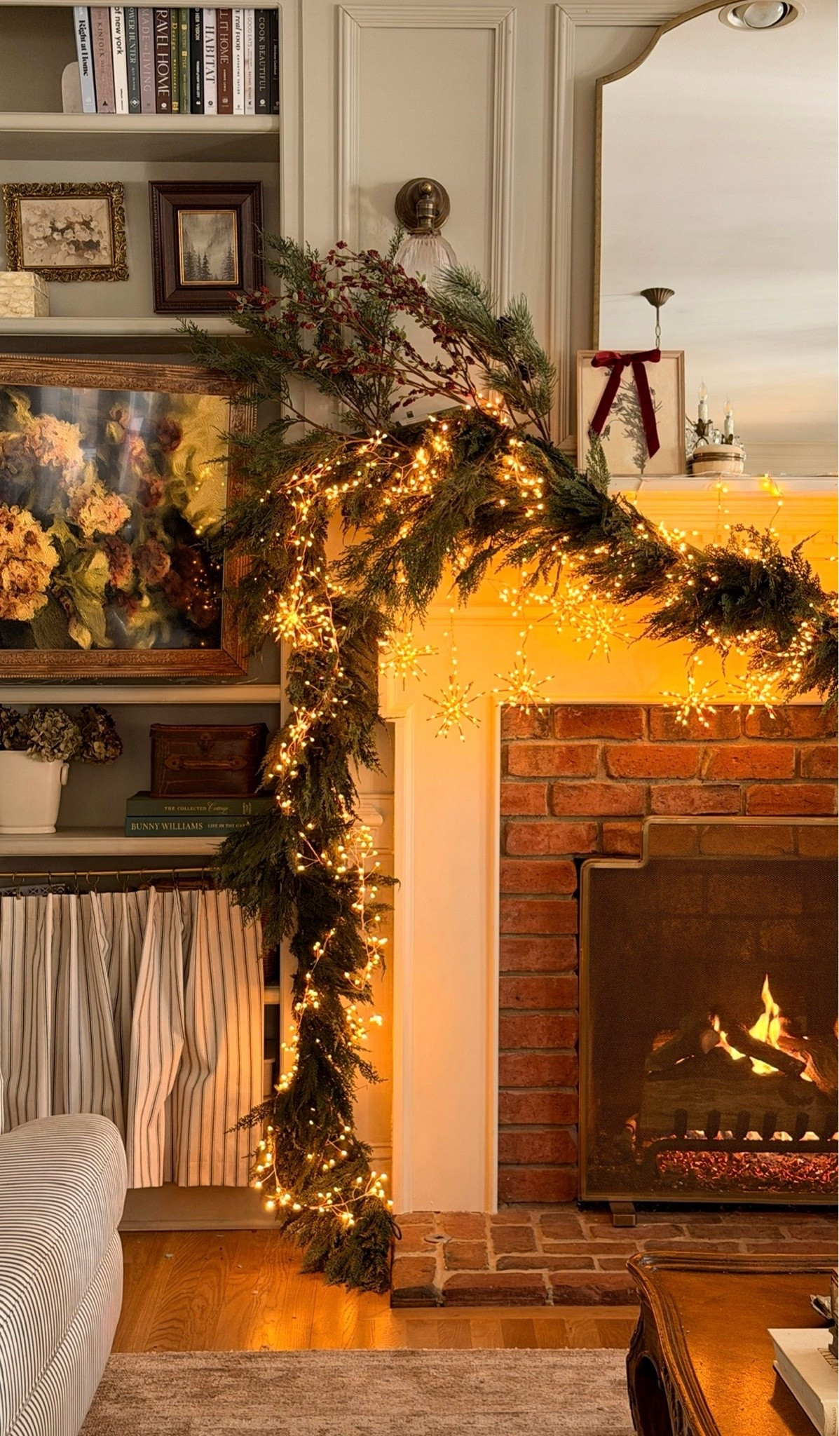 My garland and light mantel combo ✨