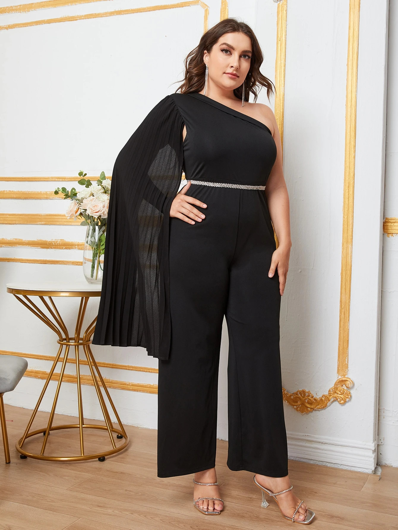 SHEIN Plus One Shoulder Pleated Cloak Sleeve Jumpsuit Without Belt | SHEIN