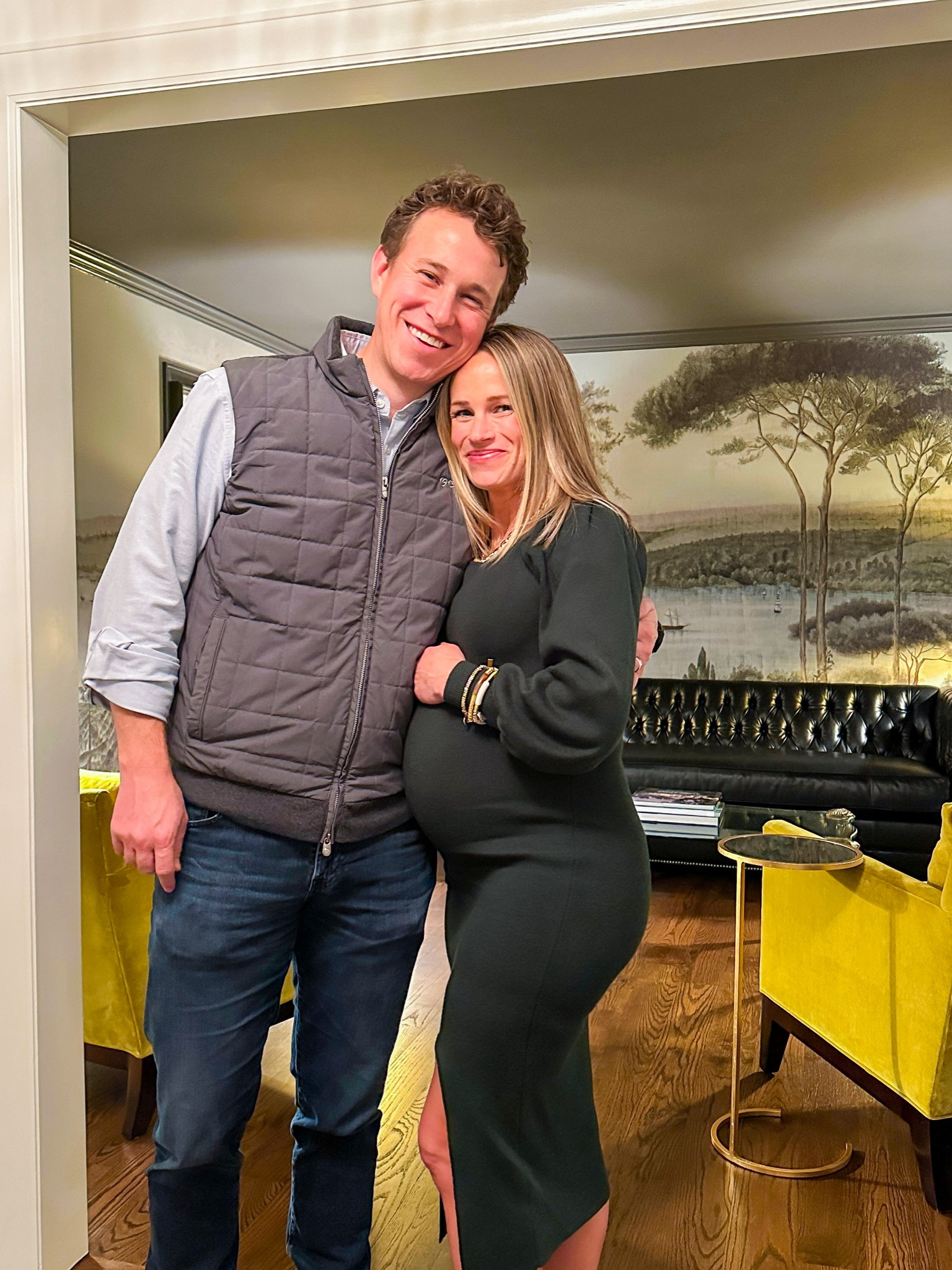 Date night! I love this maternity dress! 

#LTKbump