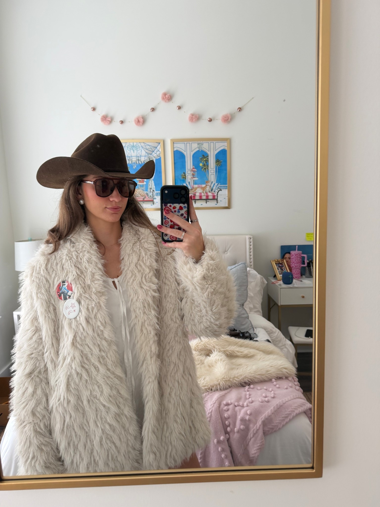 My coat isn’t available but I linked one similar!!

#LTKHoliday #LTKFindsUnder50 #LTKSeasonal