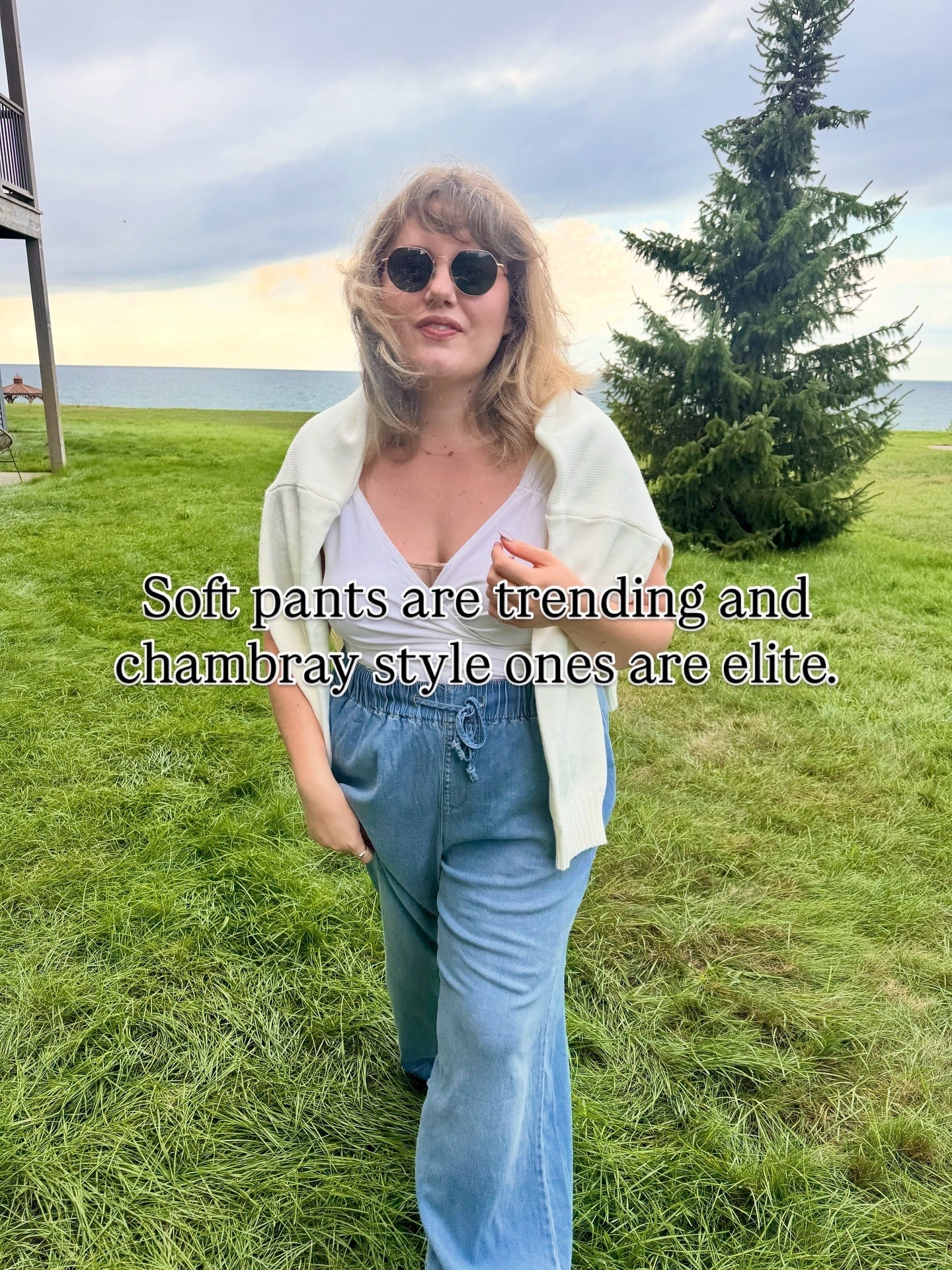 Loving these chambray pants! 

#LTKSeasonal #LTKStyleTip #LTKPlusSize