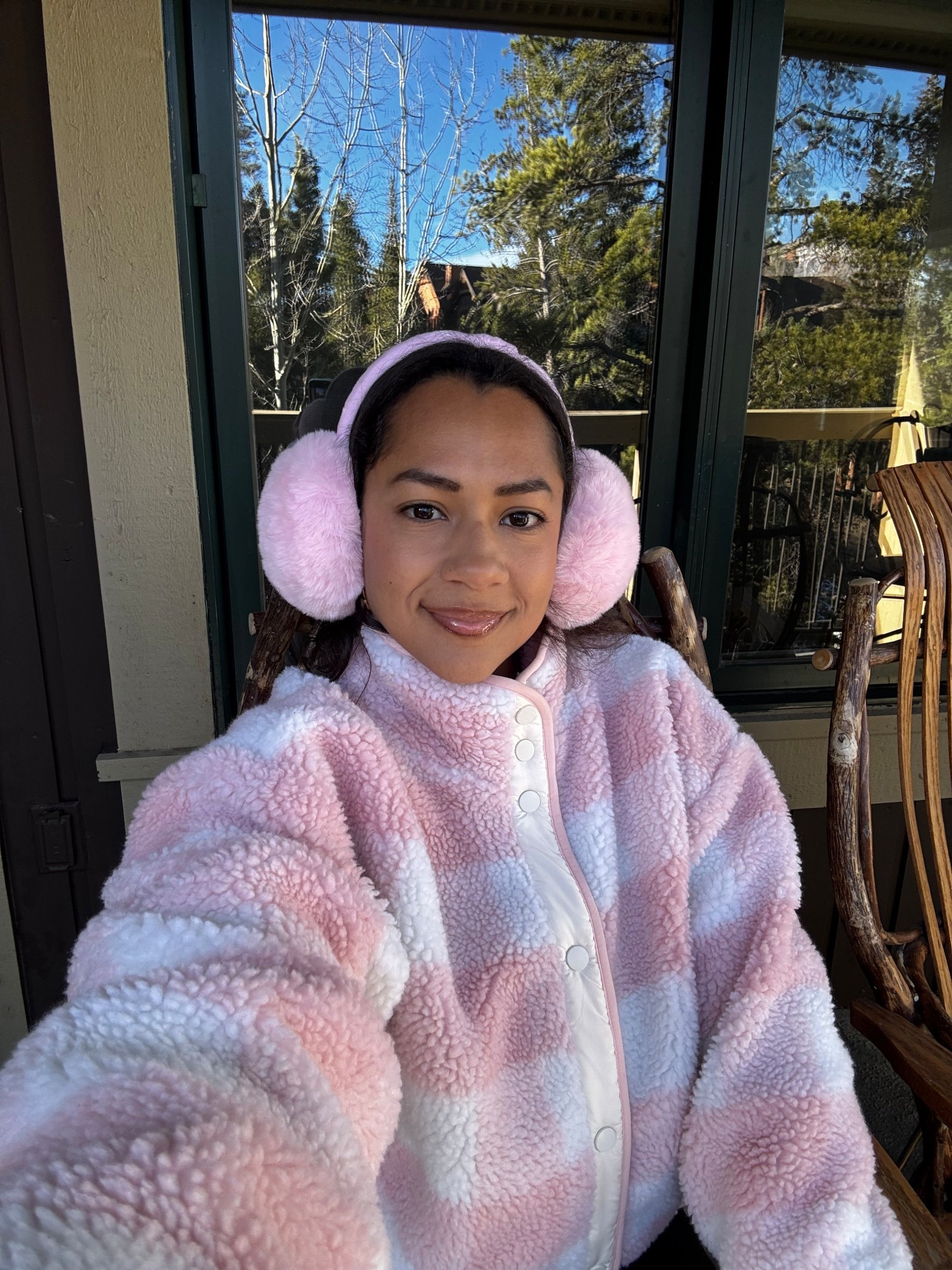 Finally got the viral pink FLUFFY jacket 🥹💞✨

#LTKHoliday #LTKGiftGuide #LTKSeasonal