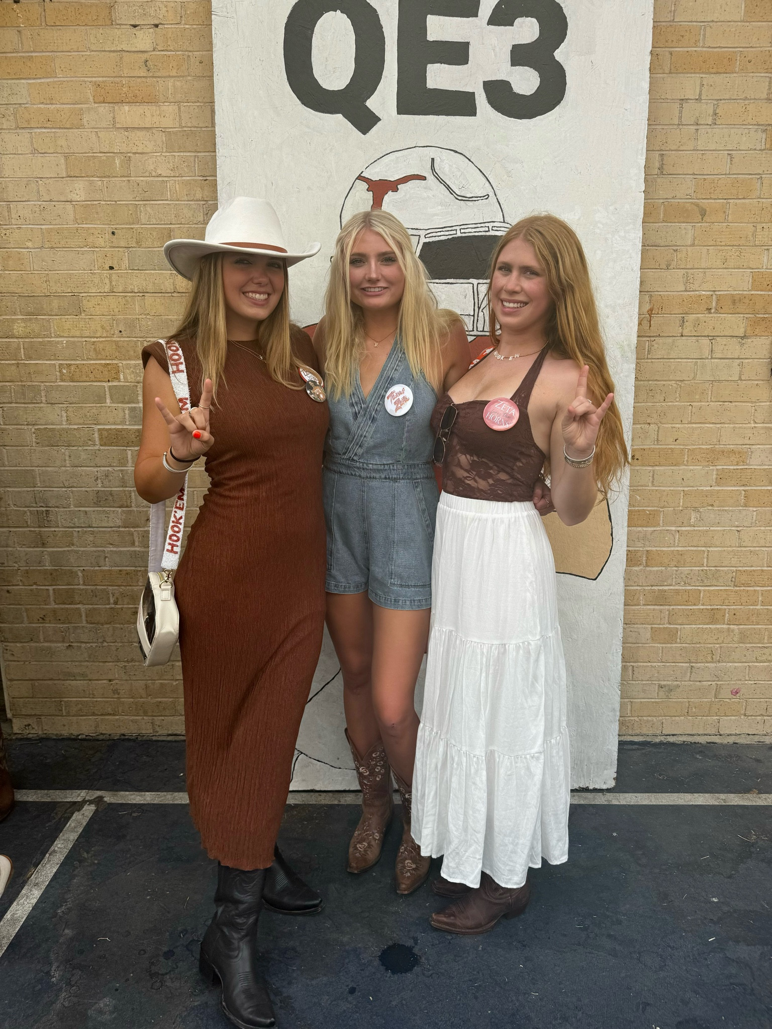 Texas vs UTSA 🤘

#LTKStyleTip #LTKSaleAlert #LTKU