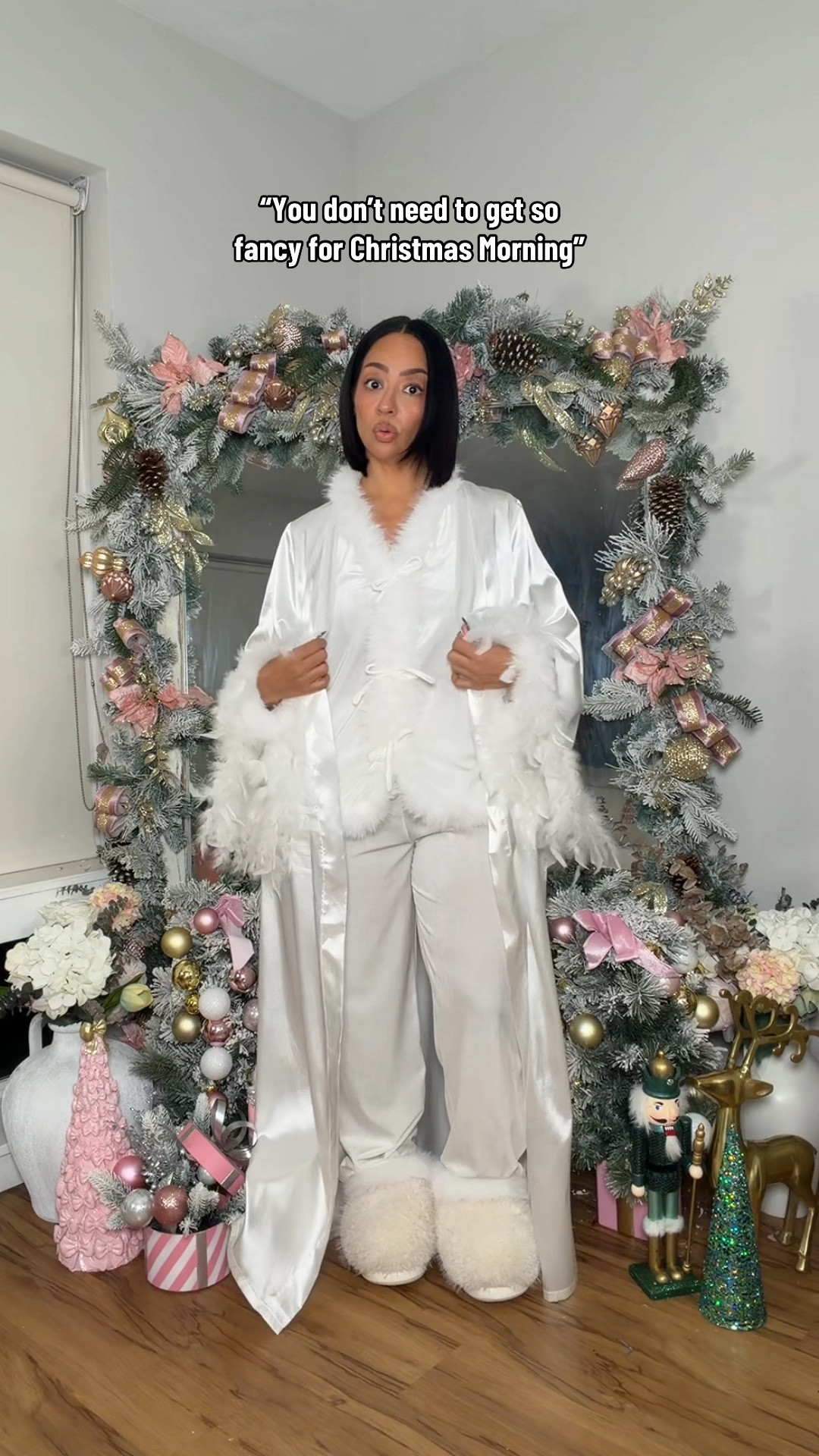 Bougie Christmas morning outfit 💁🏽‍♀️🤍✨ 

Christmas pajamas 
Feather robe 
Fur trim pajamas 
Satin robe 
Holiday outfit 
Bridal pajamas 

#LTKWedding #LTKFindsUnder50 #LTKHoliday