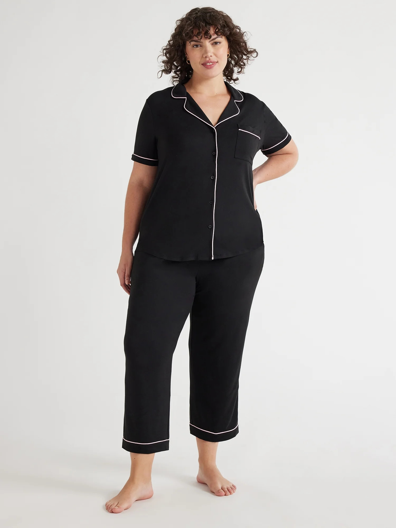 Joyspun Women's Knit Notch Collar Top and Capri Pants Pajama Set, 2-Piece, Sizes S to 3X | Walmart (US)