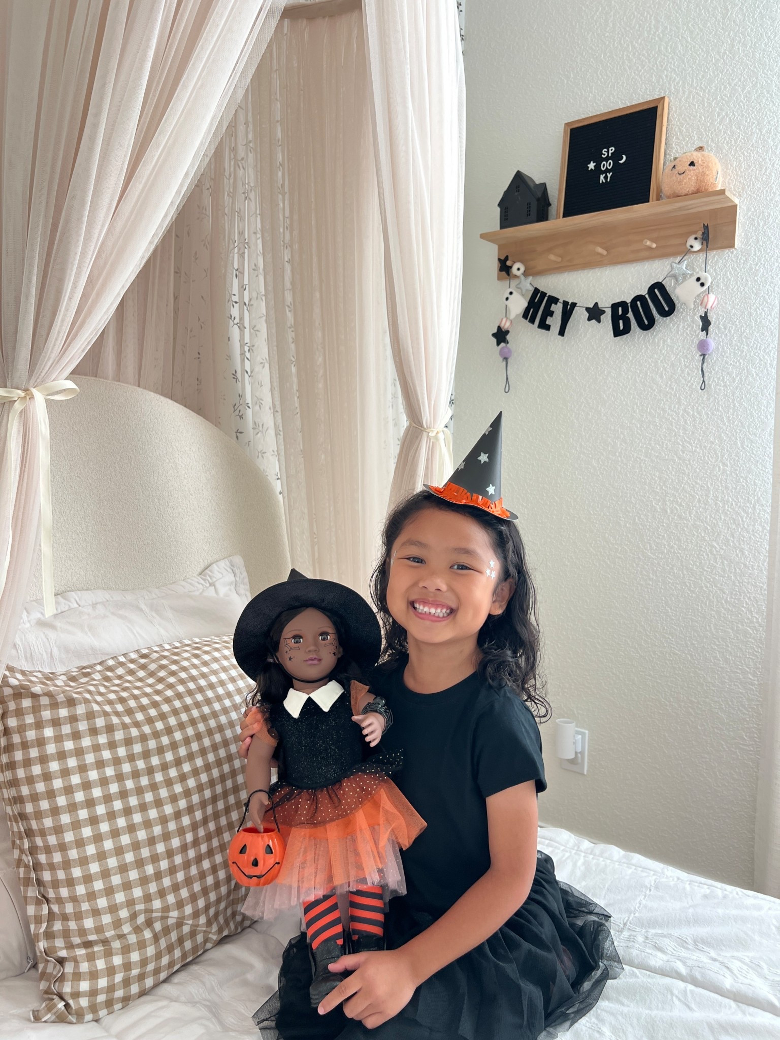 spooky szn ready! 🧡🎃🖤