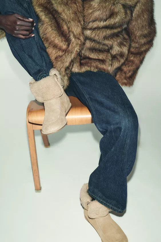 FLAT SPLIT SUEDE ANKLE BOOTS | Zara UK