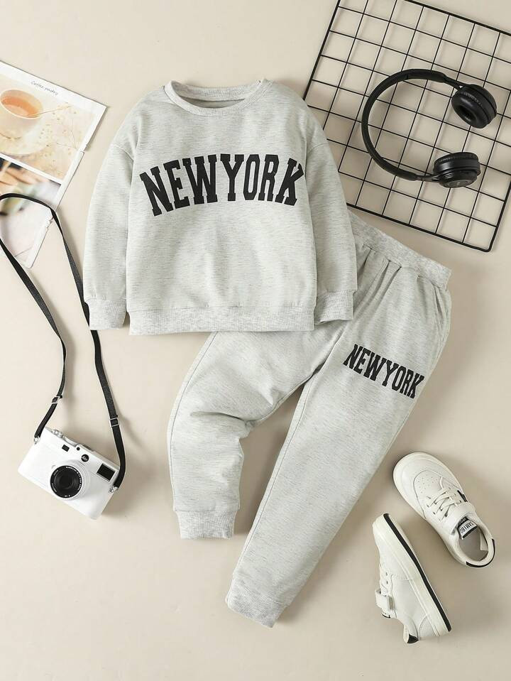 Young Girl Letter Graphic Pullover & Sweatpants | SHEIN
