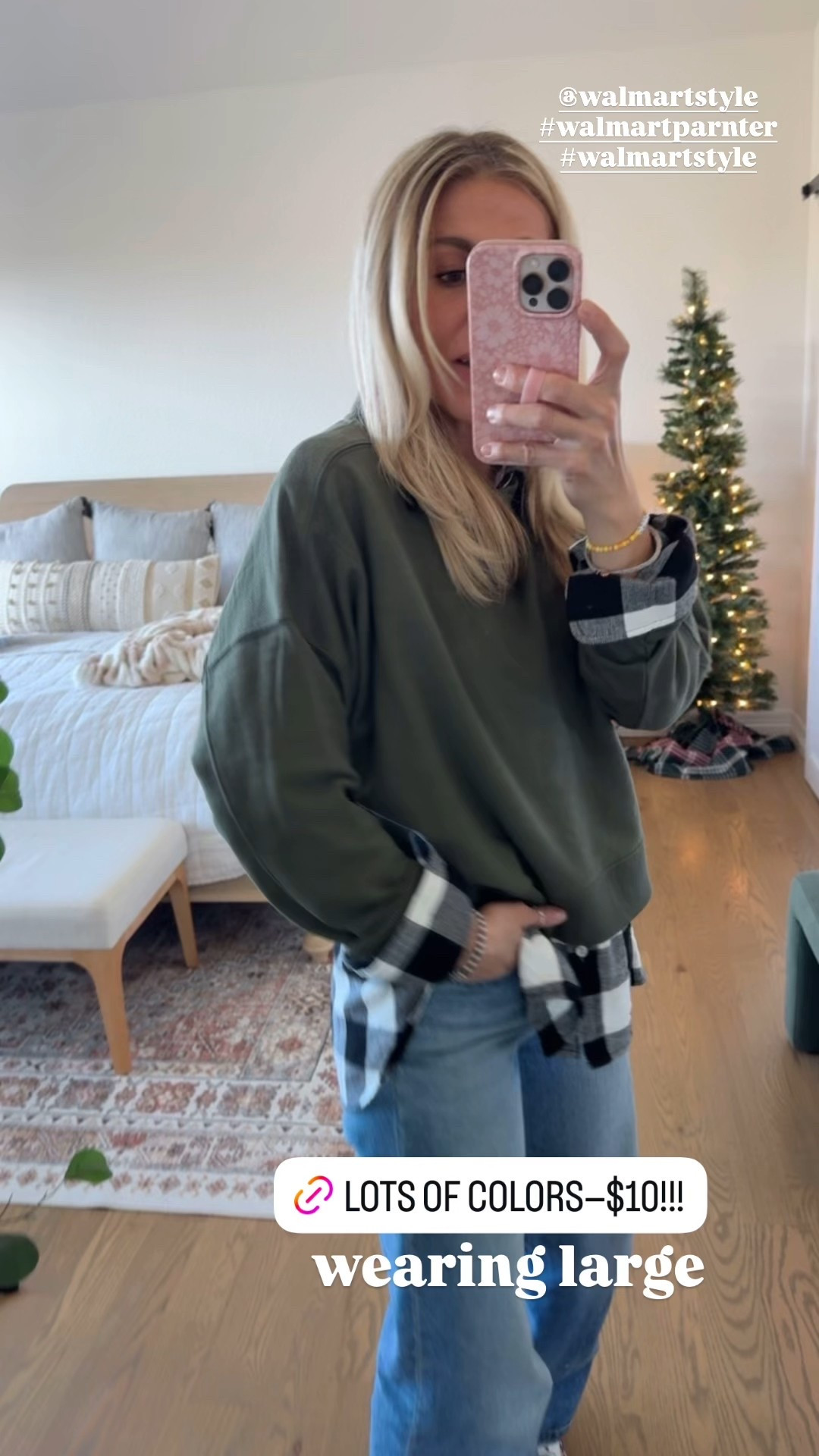 Sweatshirt in on cyber deal for $10!!! Comes in several colors. I have size large. 

@walmartstyle
#walmartparnter
#walmartstyle