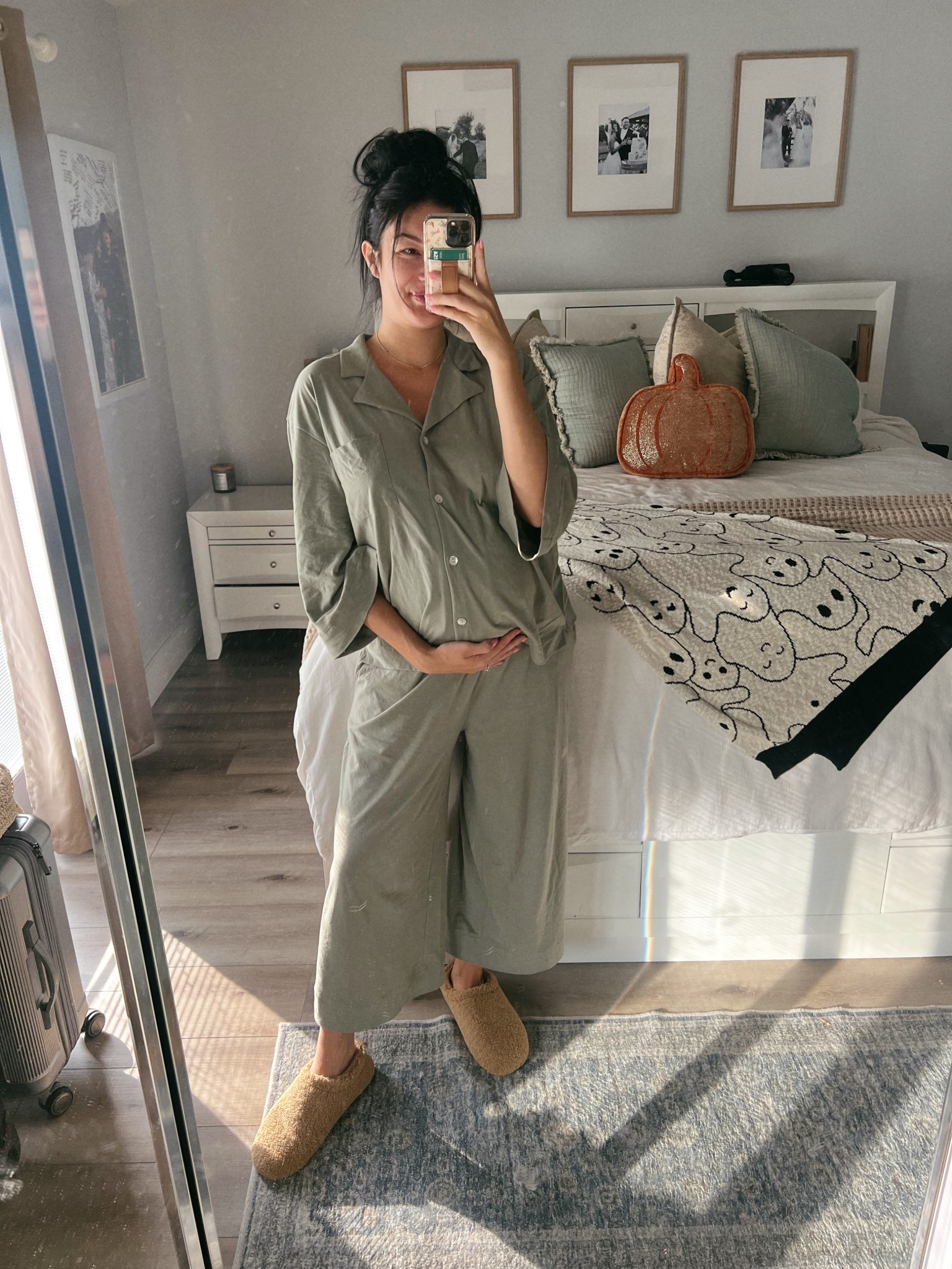 Perfect Jammie’s & F A L L color 🤍

Soooo soft & luxurious. Bump friendly too! I love the wide leg and wide sleeve. So unique and cute. Pricey but WORTH IT.

I love a little oversized look especially in PJS so I’m in a size: Large.

#LTKBump #LTKSeasonal