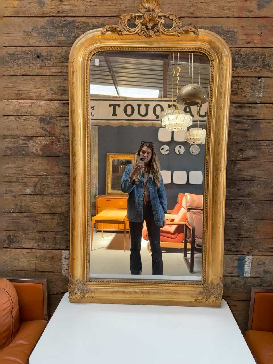 Finding mirrors as beautiful as this one calls for a selfie