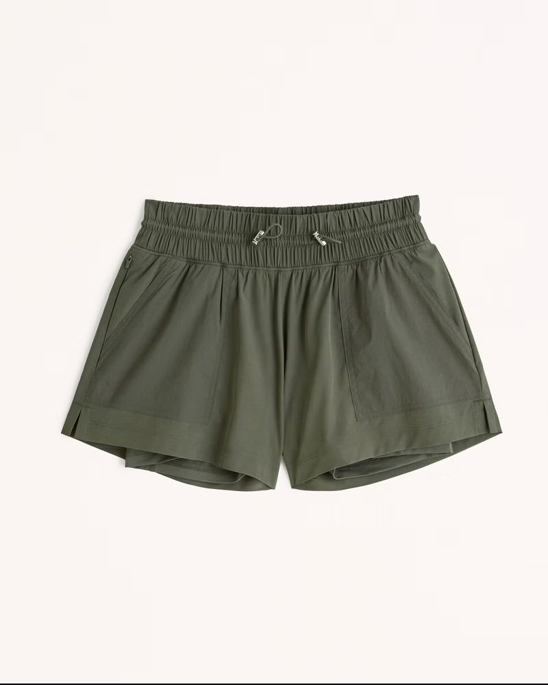 YPB motionTEK High Rise Lined Utility Workout Short | Abercrombie & Fitch (US)