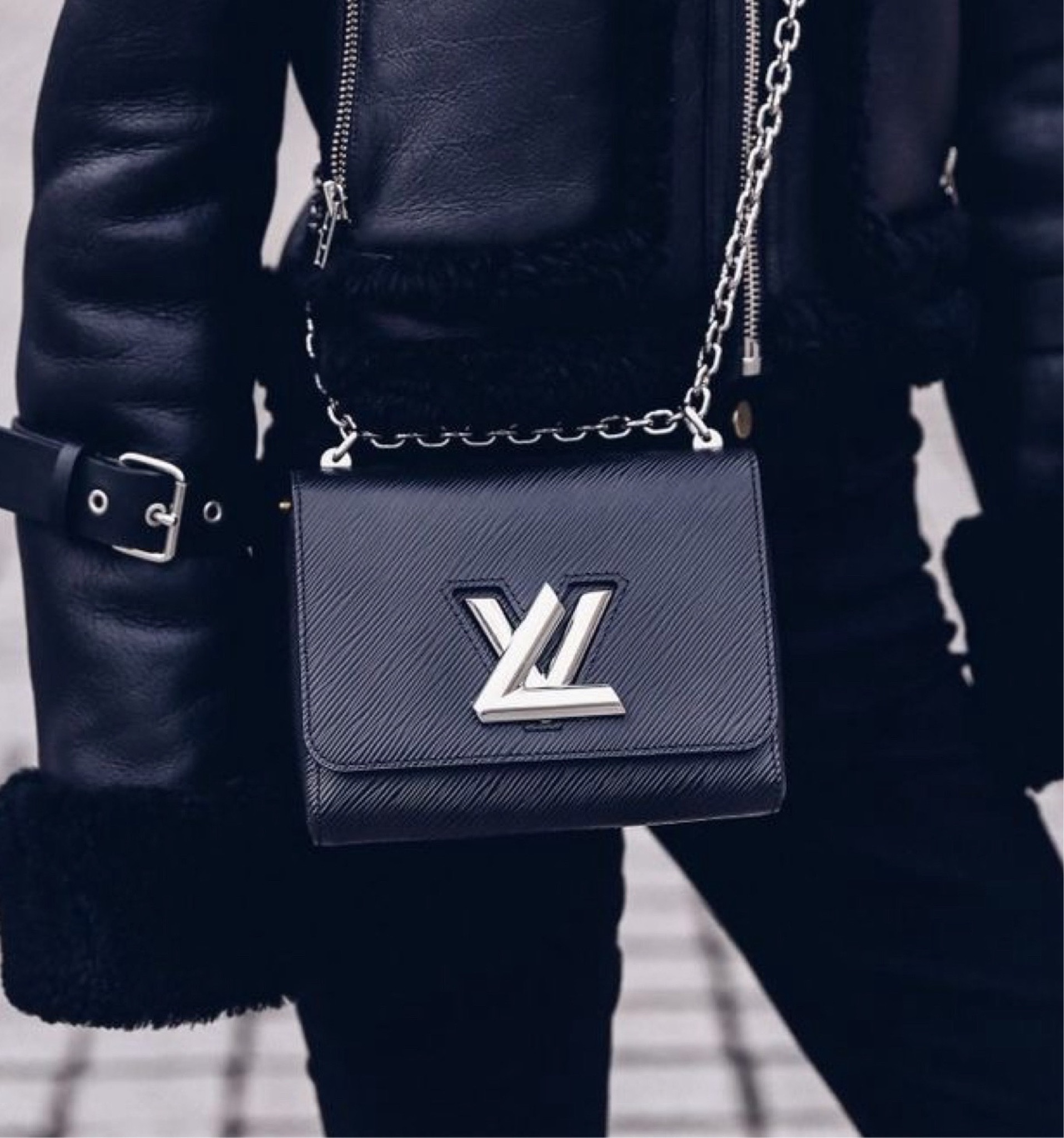 LV twist
Genuine leather 
In loooove!!!!!!
#dhgate

#LTKsalealert #LTKitbag #LTKfindsunder100