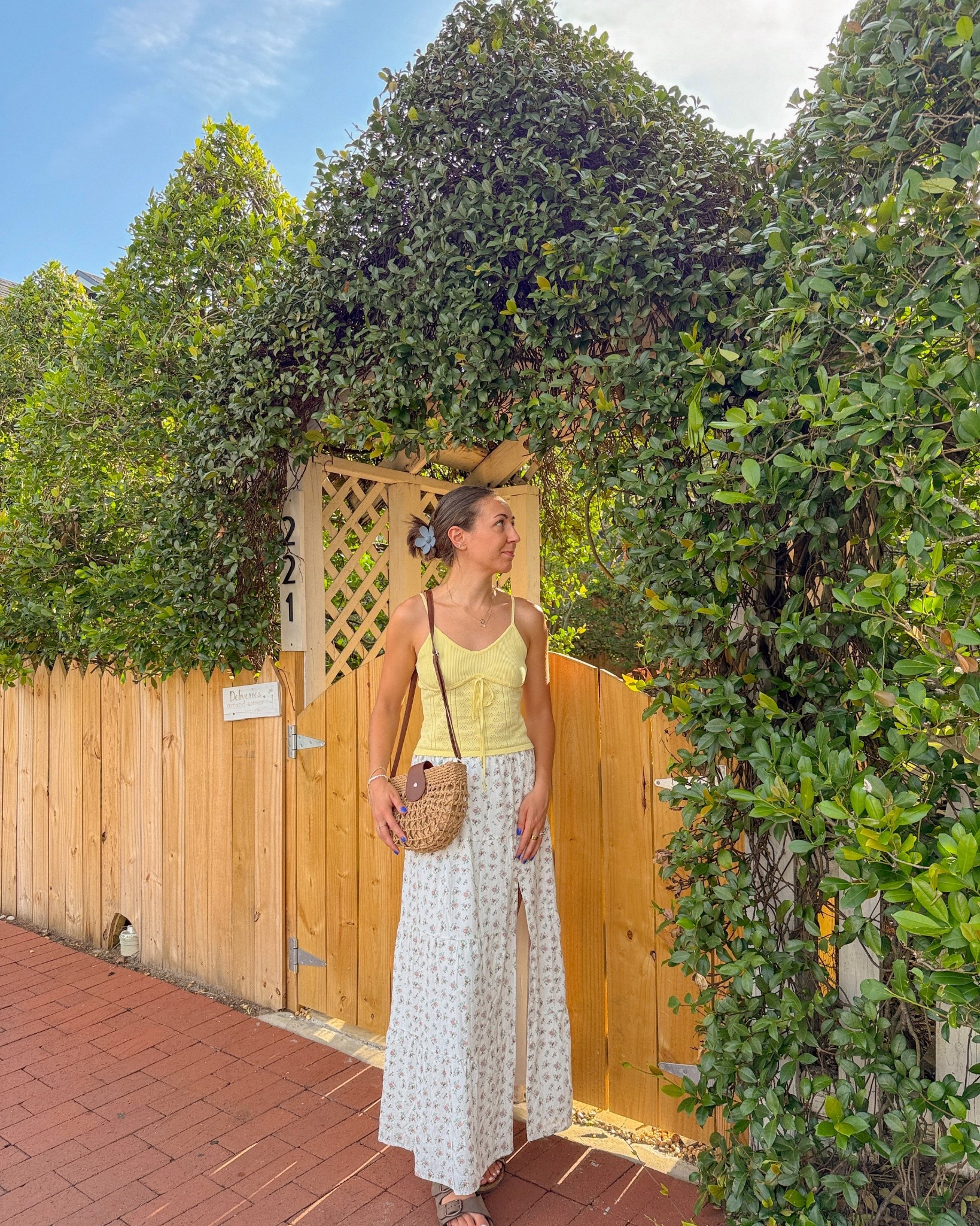 summer outfit. butter yellow. floral maxi skirt.